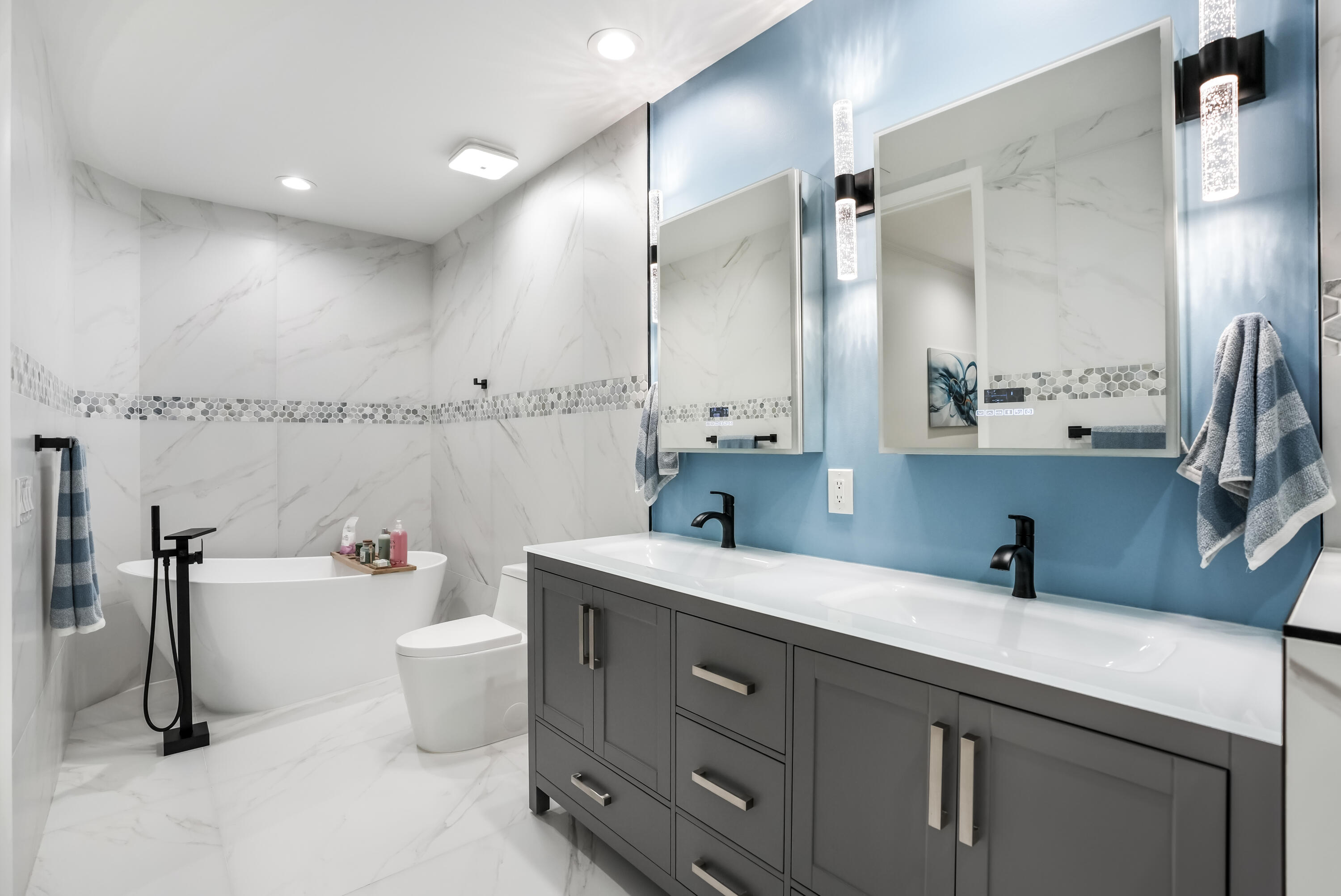 WILTON STATION RES CONDO - Residential
