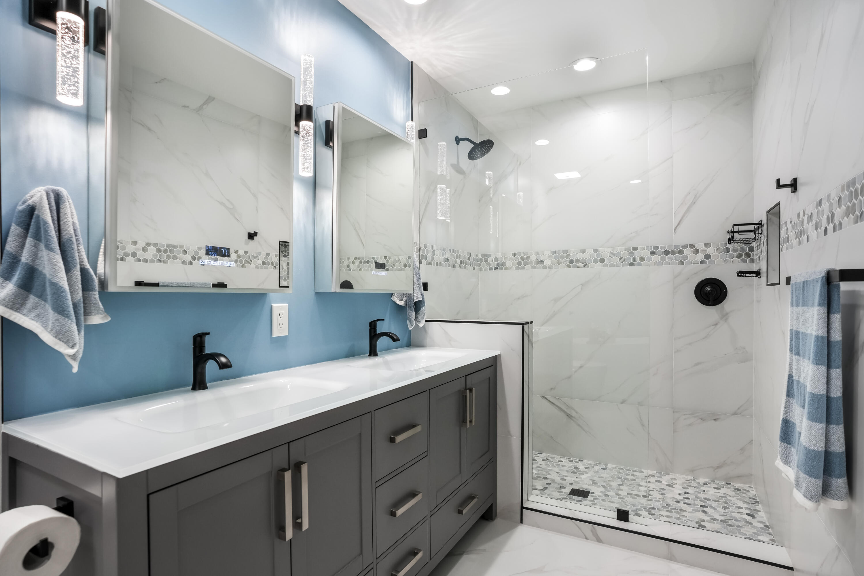 WILTON STATION RES CONDO - Residential