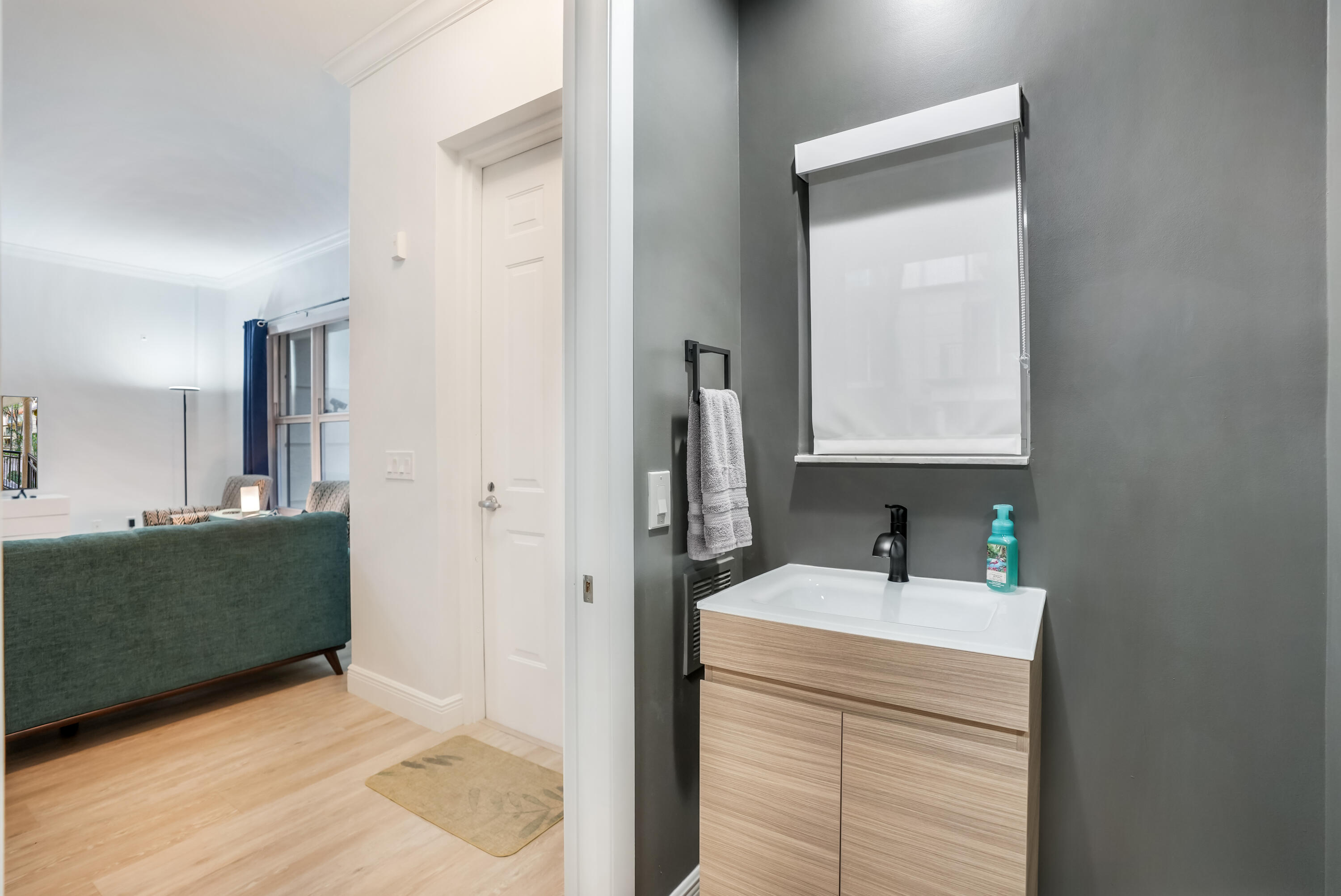 WILTON STATION RES CONDO - Residential