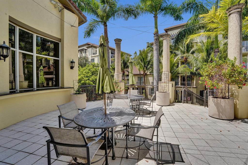 WILTON STATION RES CONDO - Residential
