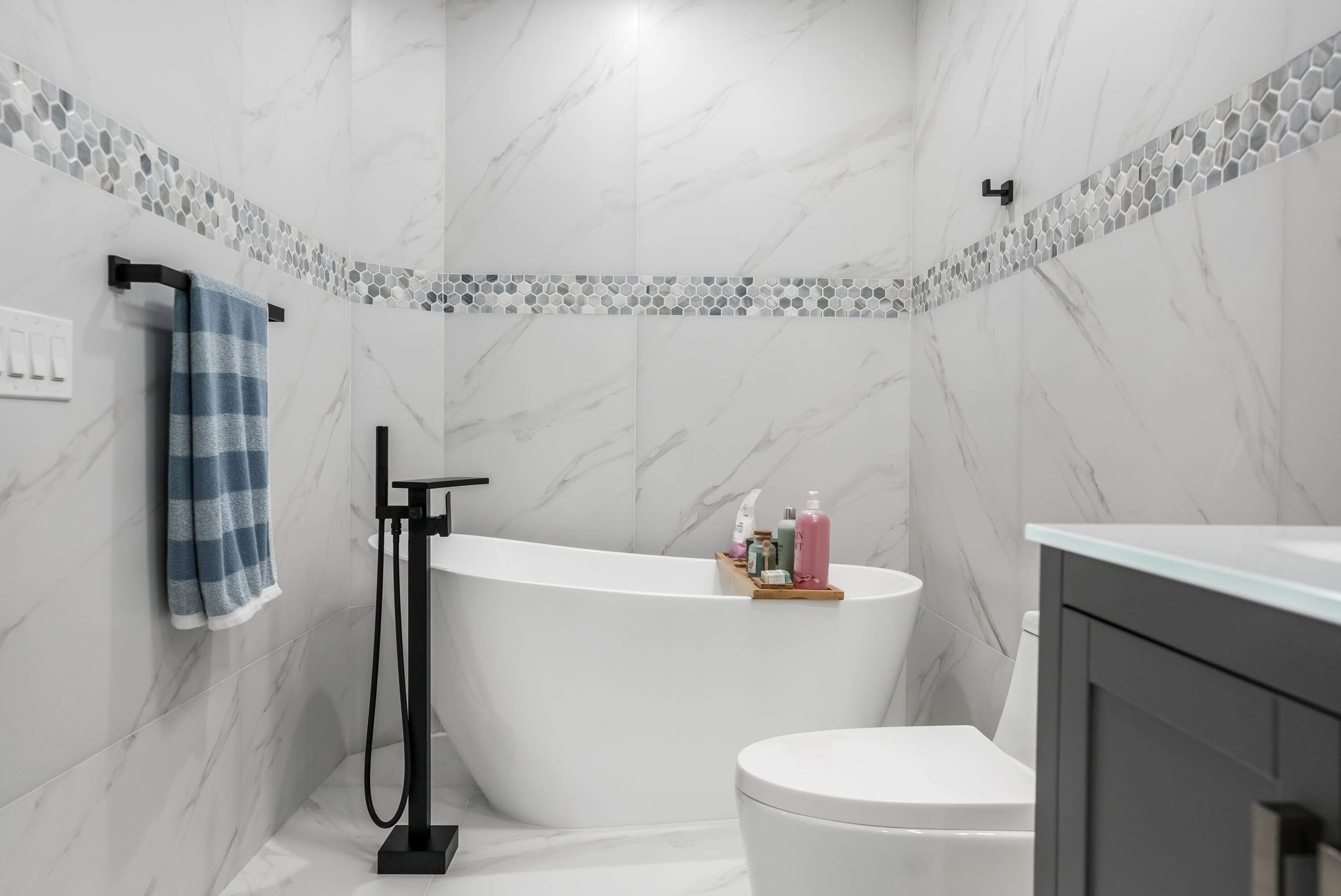 WILTON STATION RES CONDO - Residential