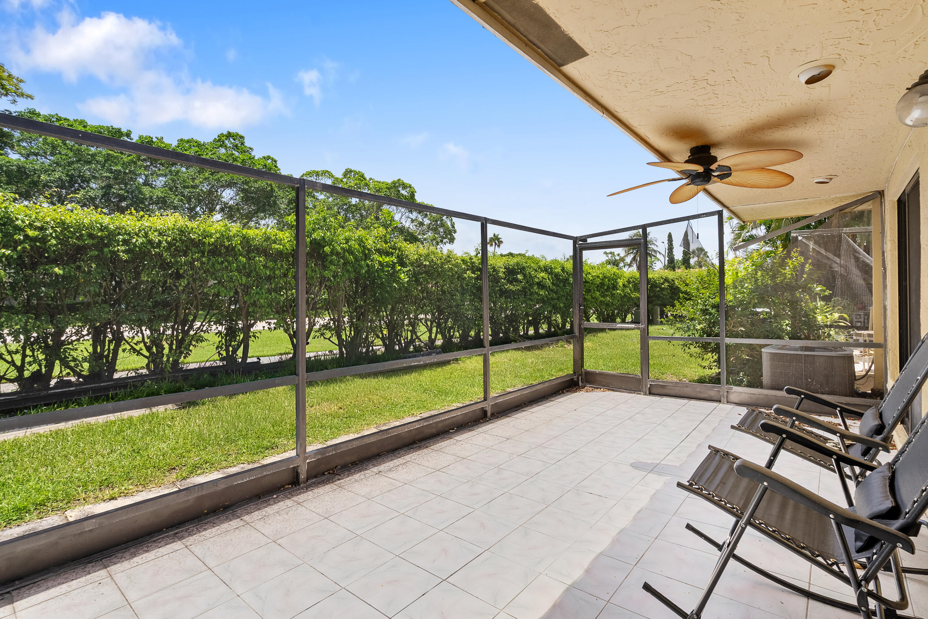 THORNHILL GLEN - Residential