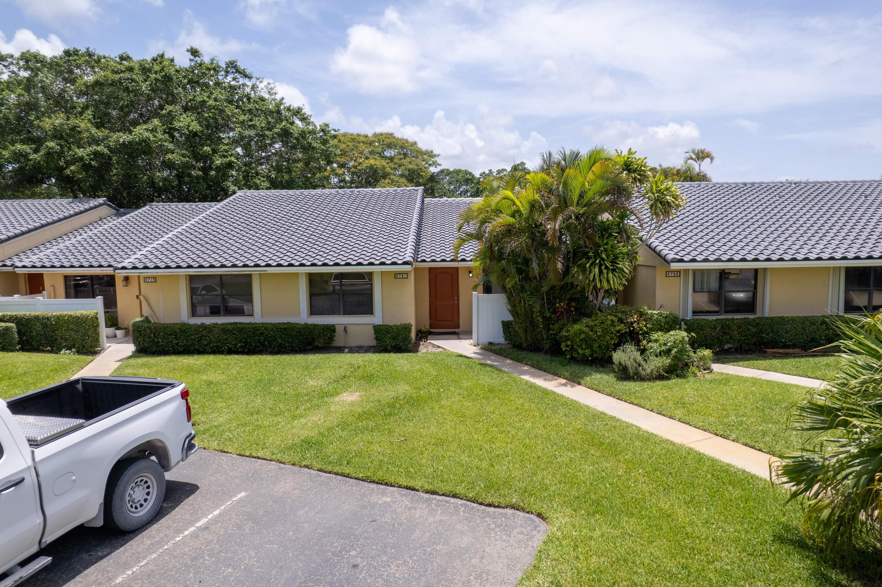 THORNHILL GLEN - Residential