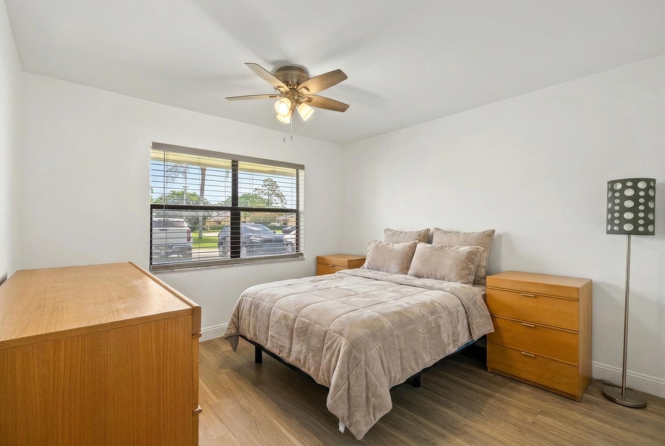 THORNHILL GLEN - Residential