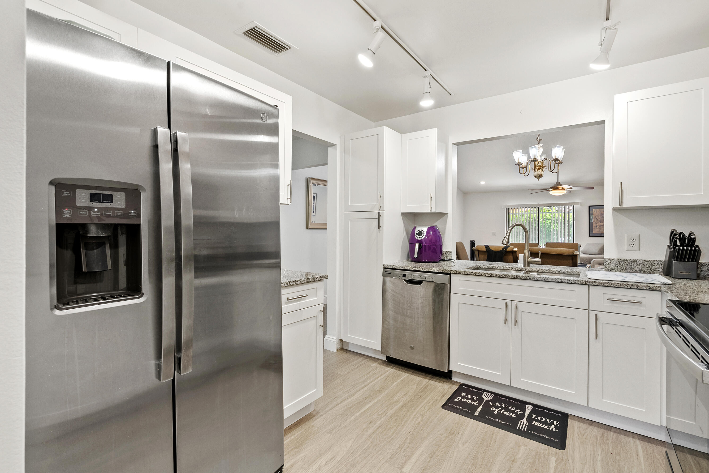THORNHILL GLEN - Residential