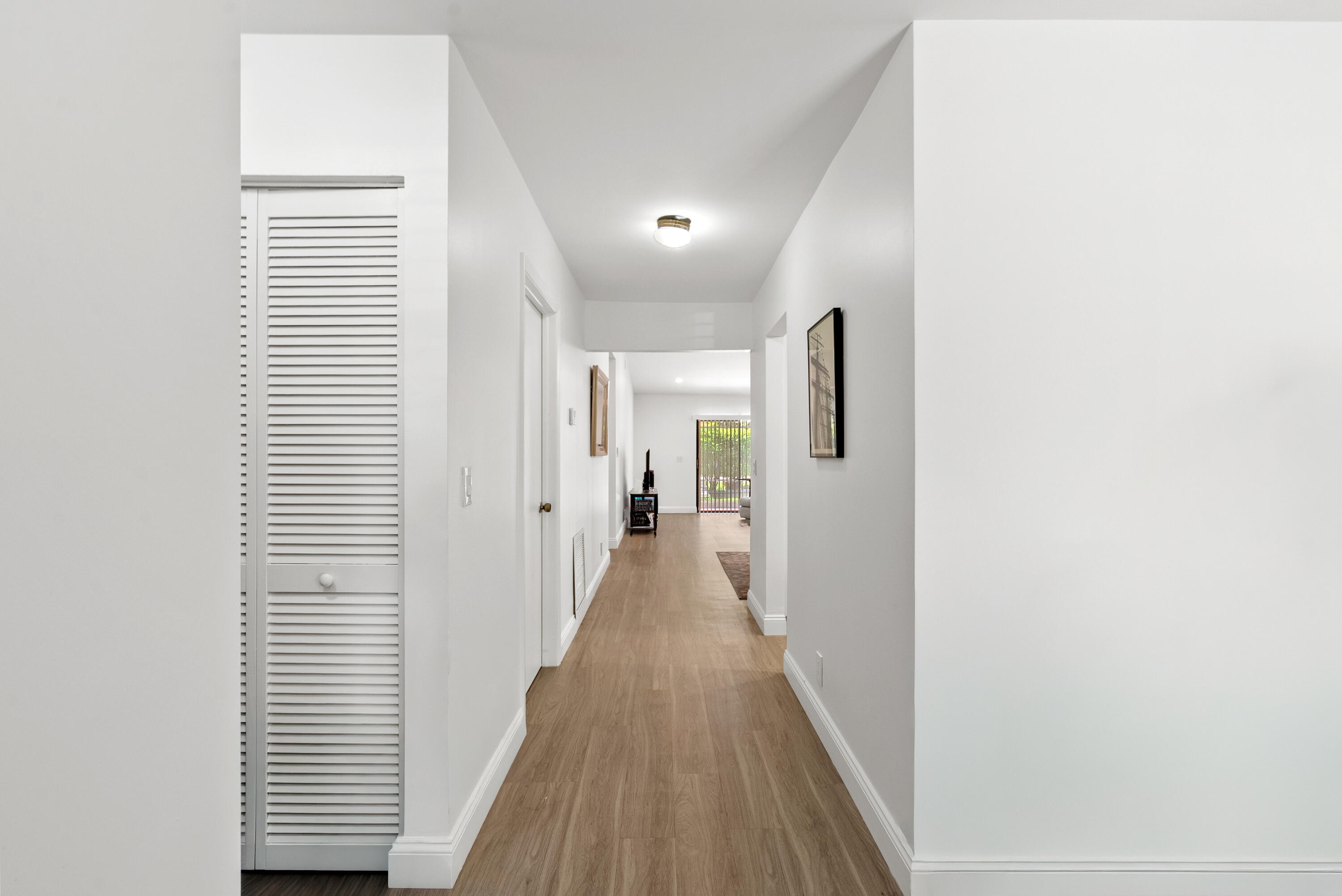 THORNHILL GLEN - Residential