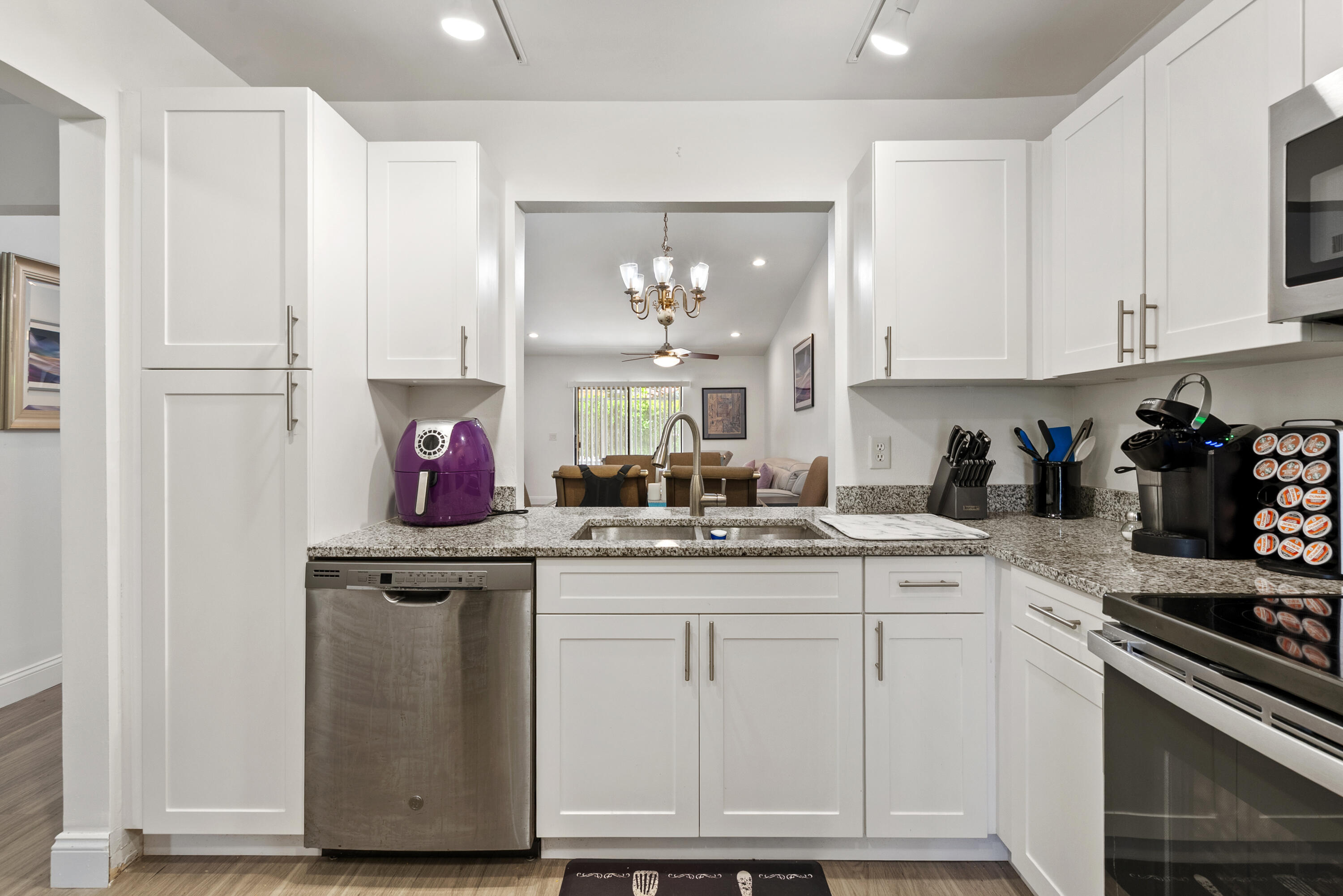 THORNHILL GLEN - Residential