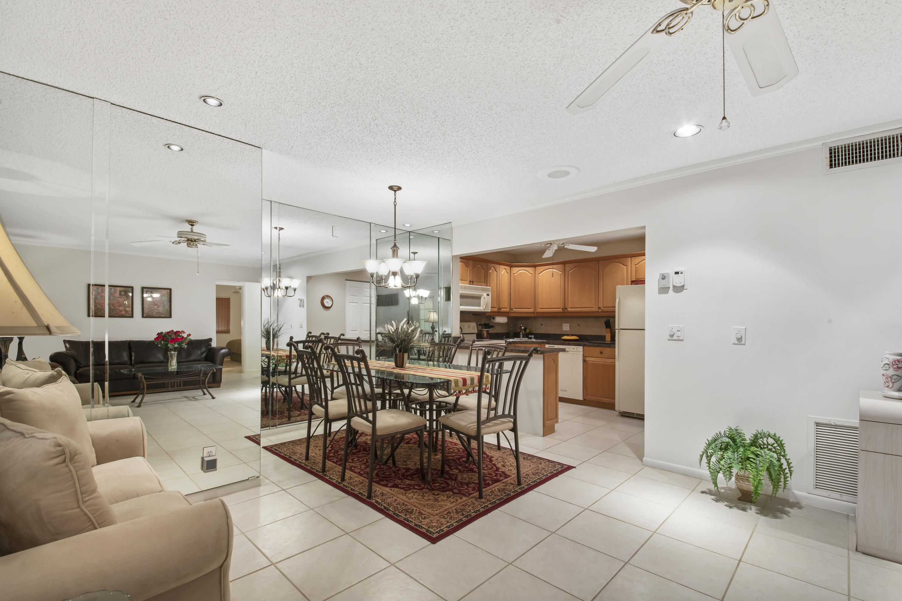 PINE RIDGE SOUTH IV CONDO - Residential Lease