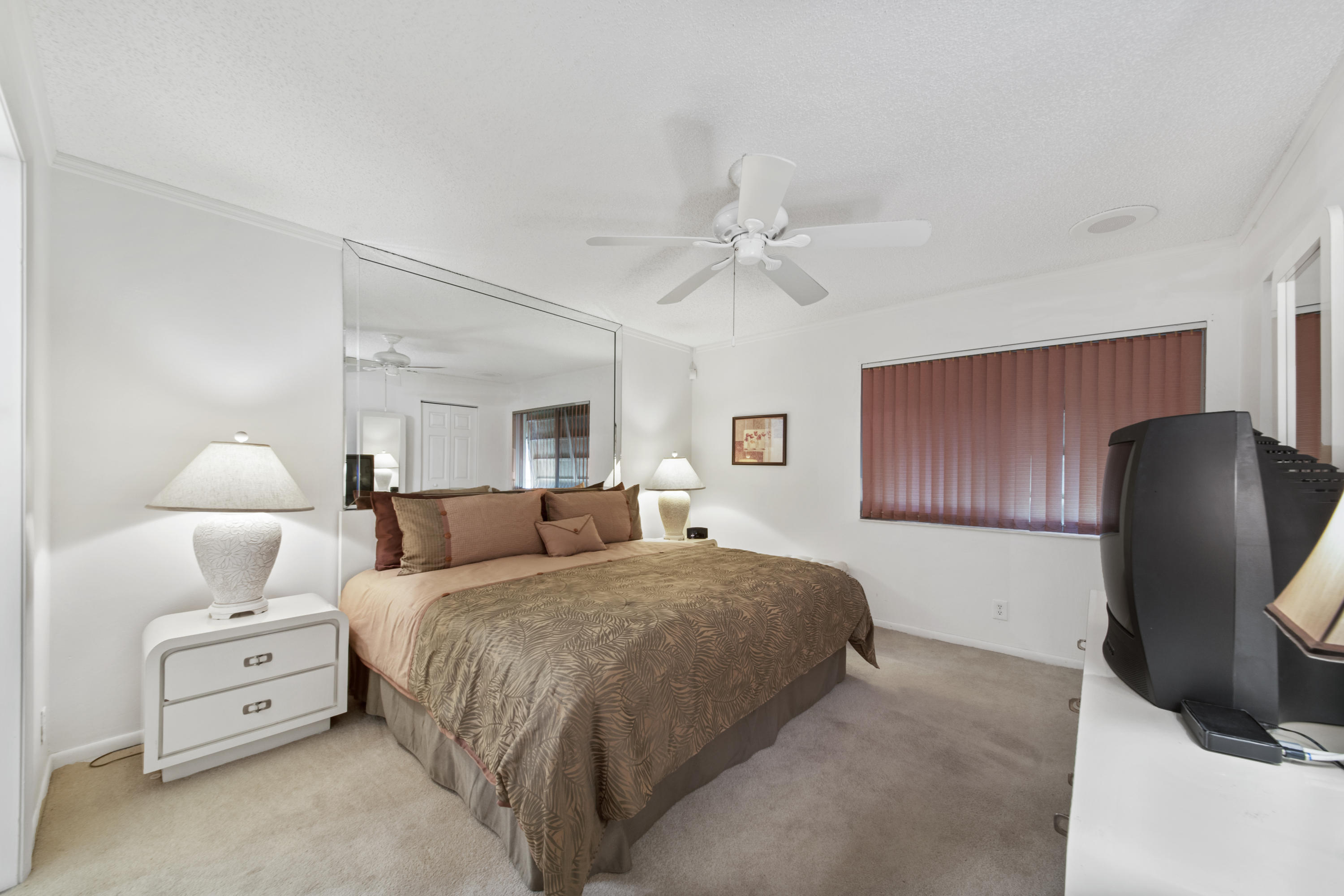 PINE RIDGE SOUTH IV CONDO - Residential Lease
