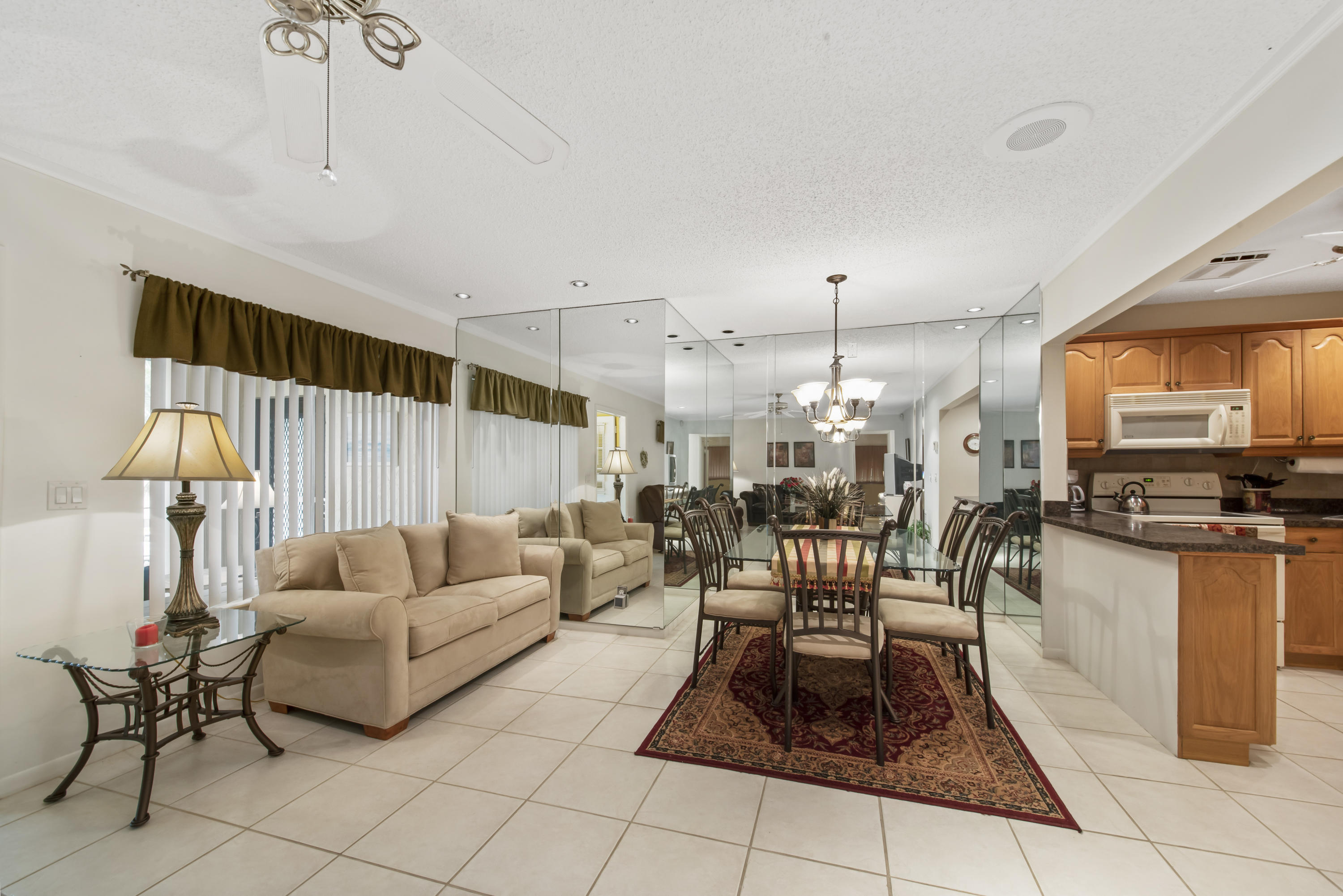 PINE RIDGE SOUTH IV CONDO - Residential Lease