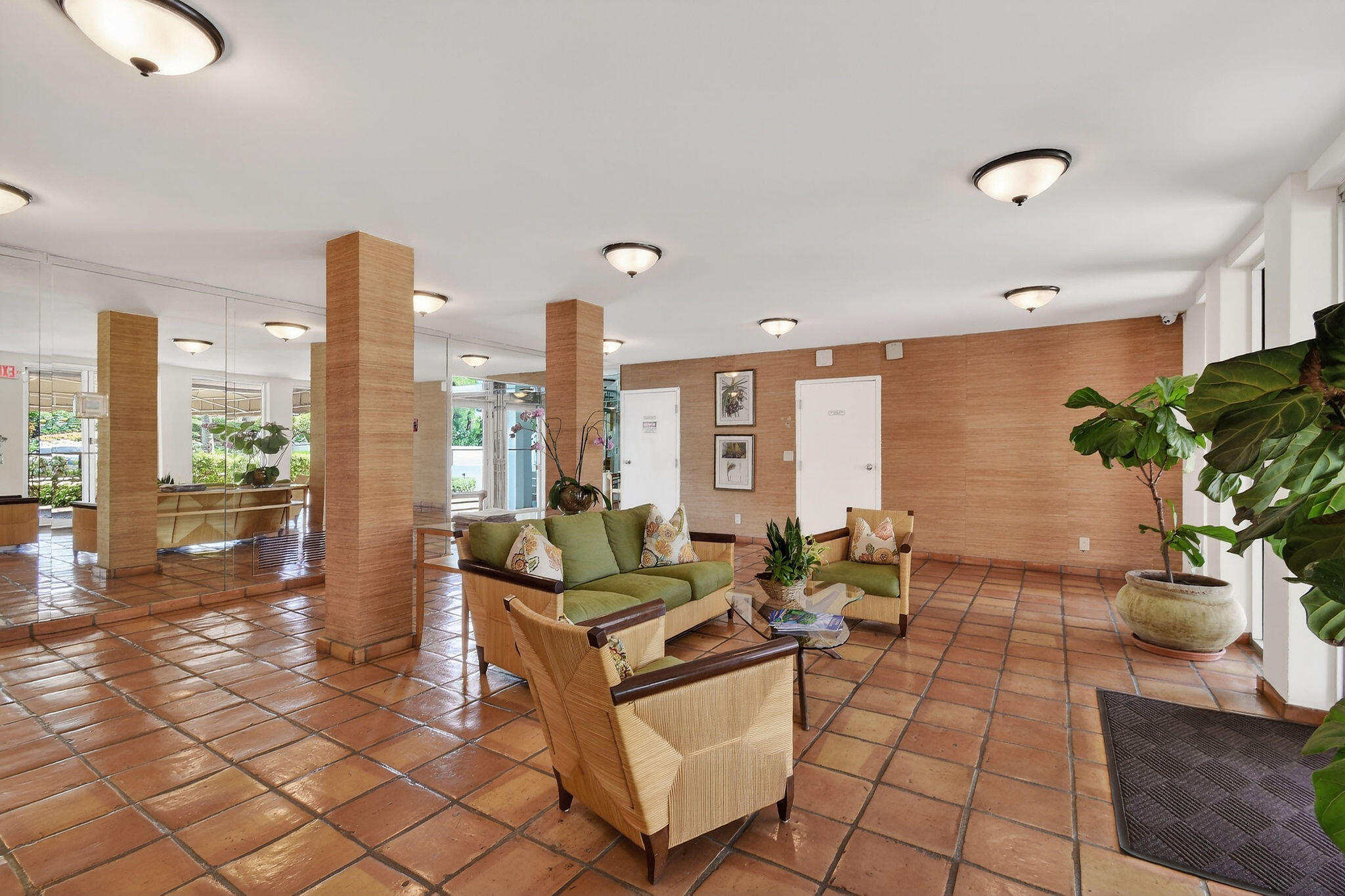 OCEAN TOWERS SOUTH CONDO - Residential