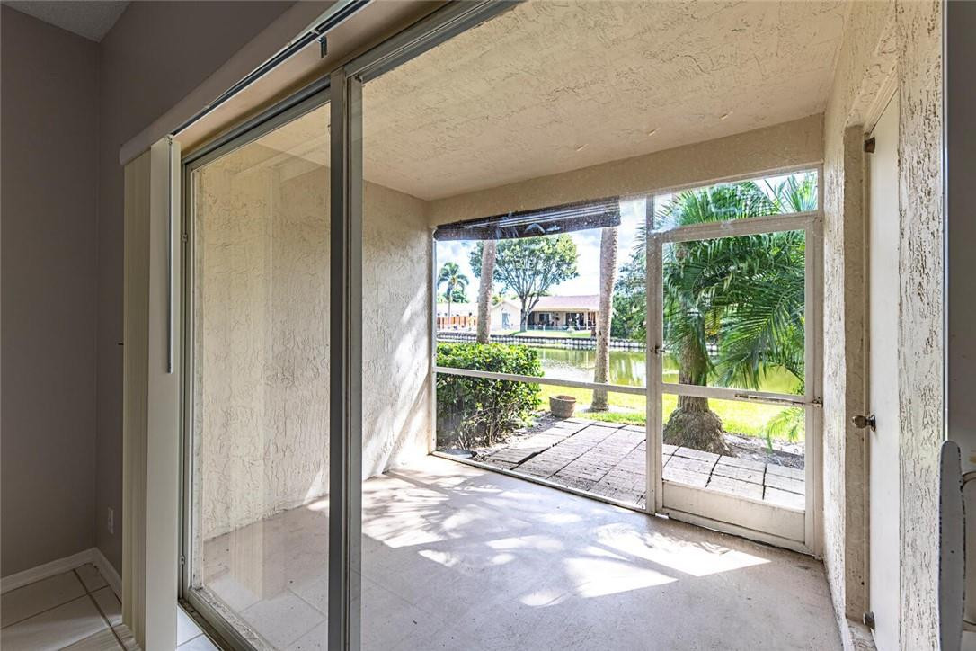 Fiesta Townhomes - Residential