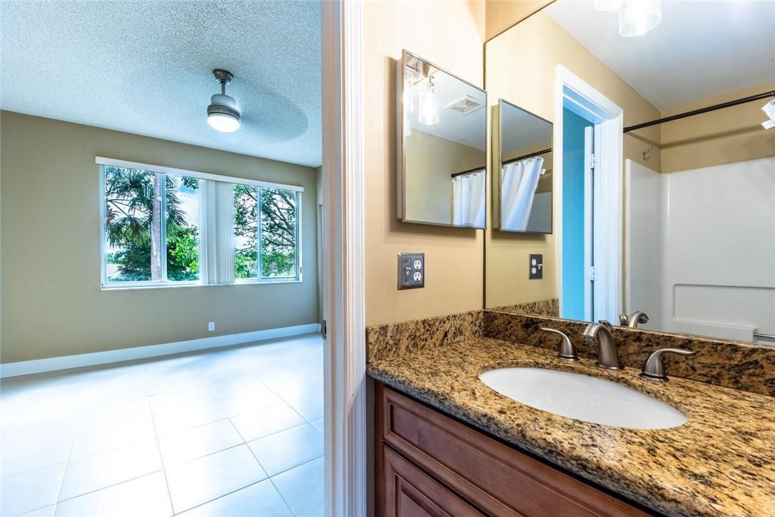 Fiesta Townhomes - Residential