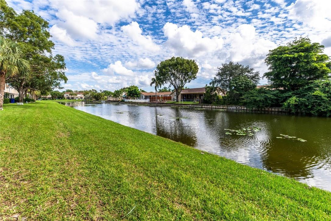 Fiesta Townhomes - Residential