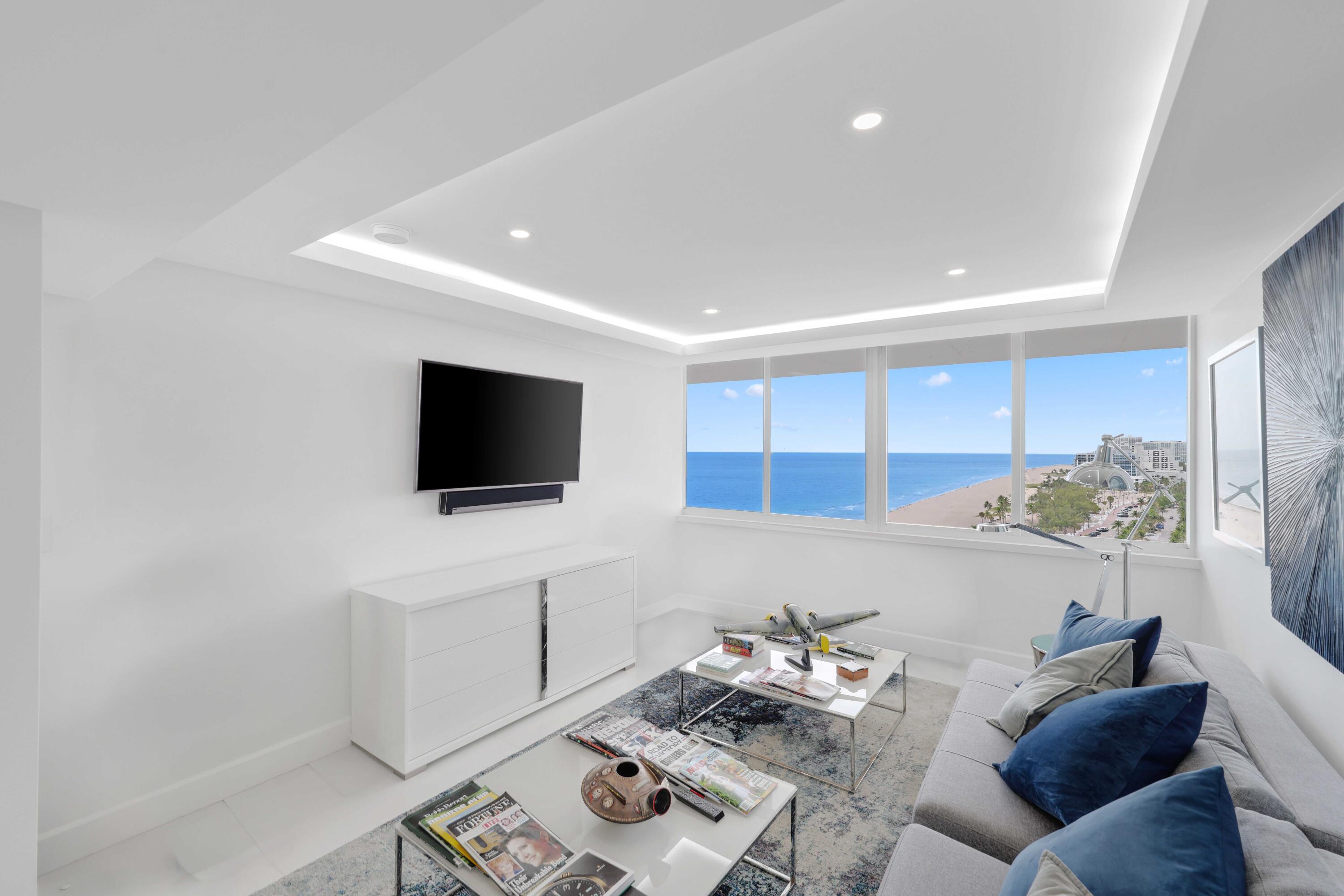 ILLINI CONDO - Residential