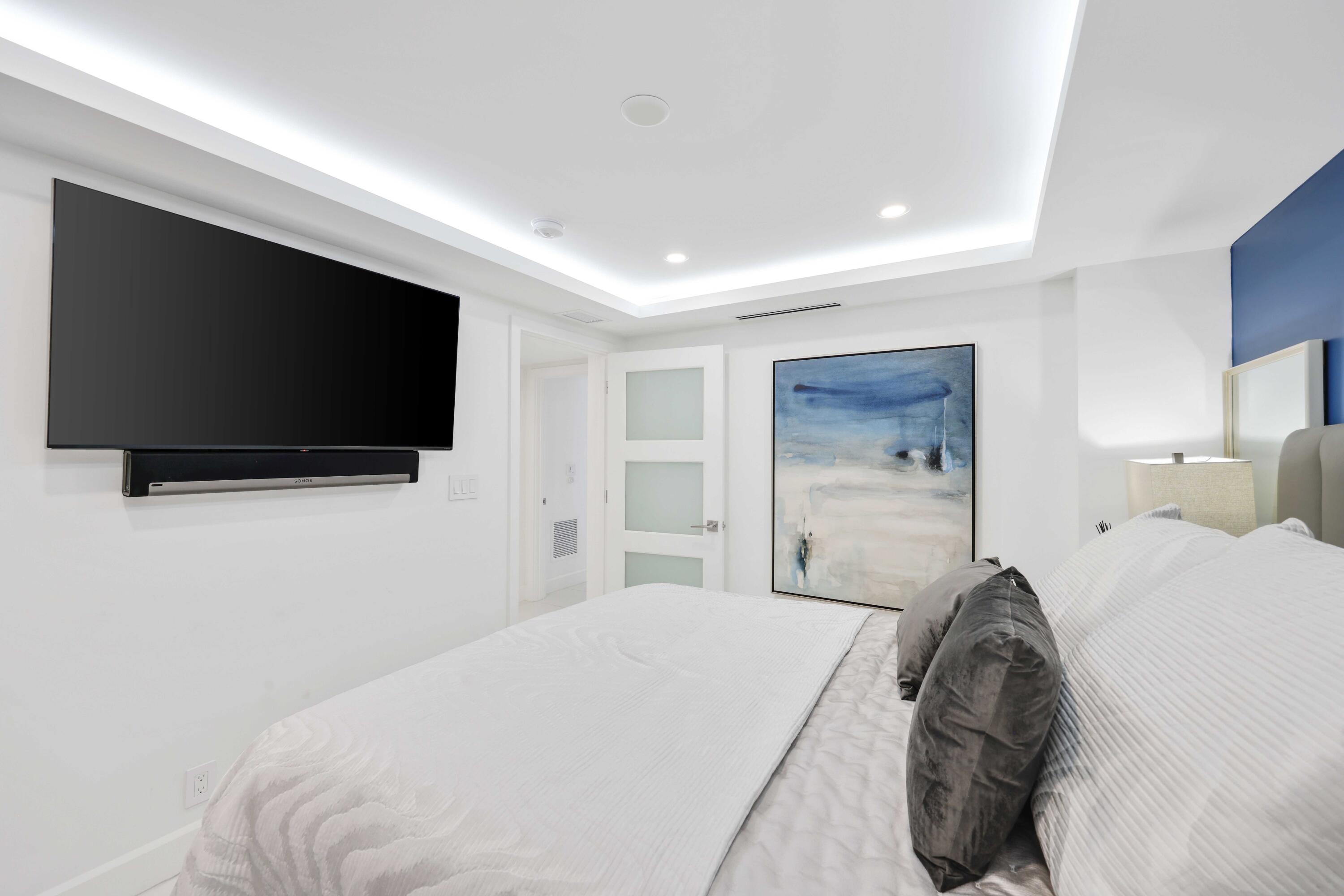 ILLINI CONDO - Residential