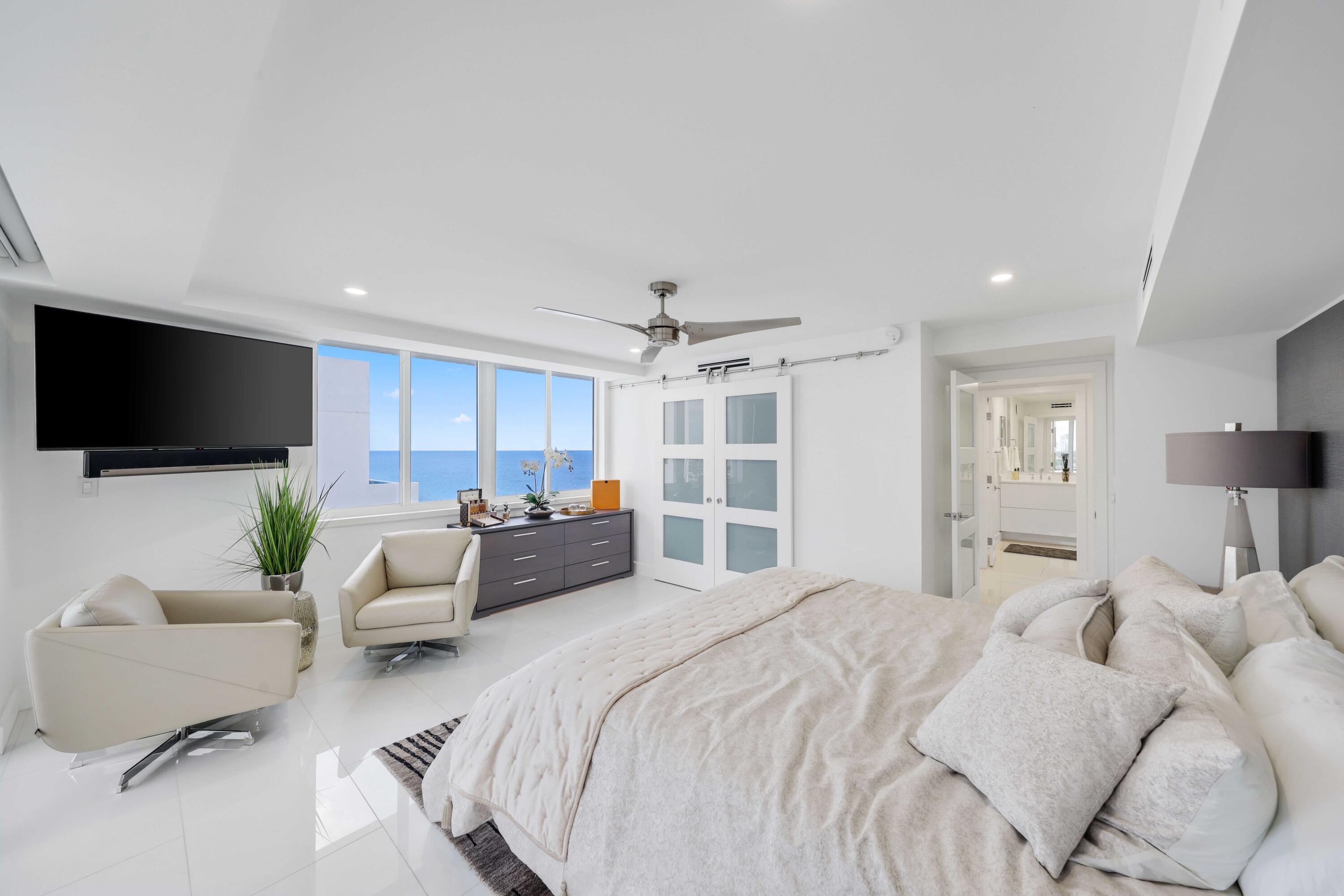 ILLINI CONDO - Residential