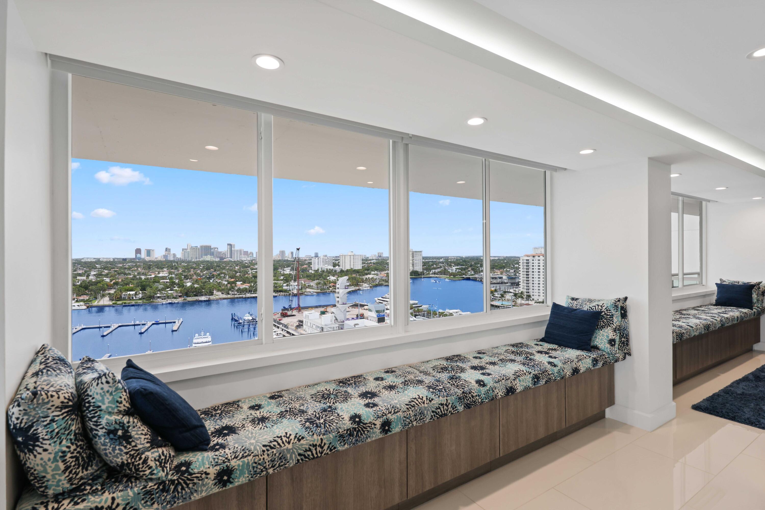 ILLINI CONDO - Residential