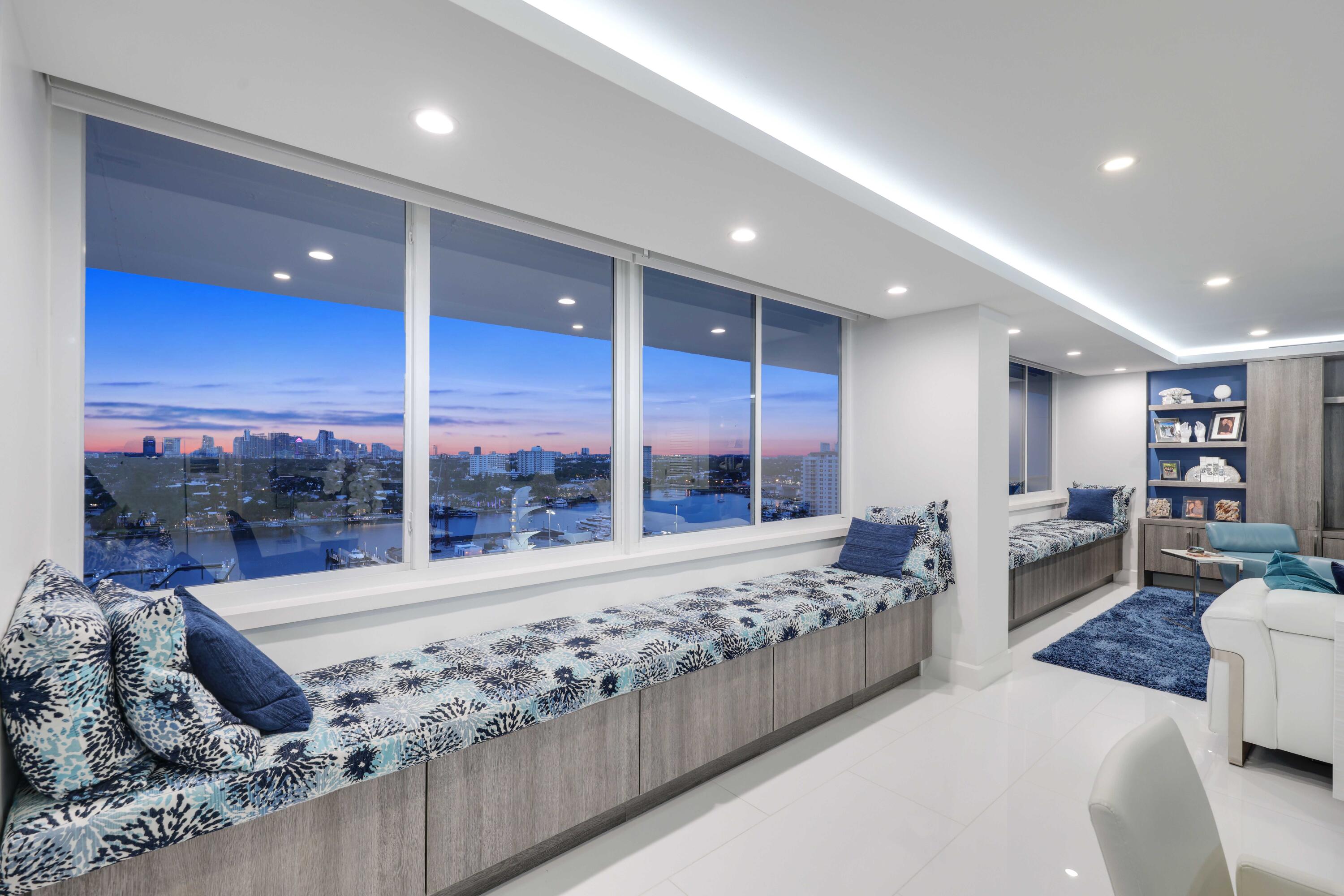 ILLINI CONDO - Residential