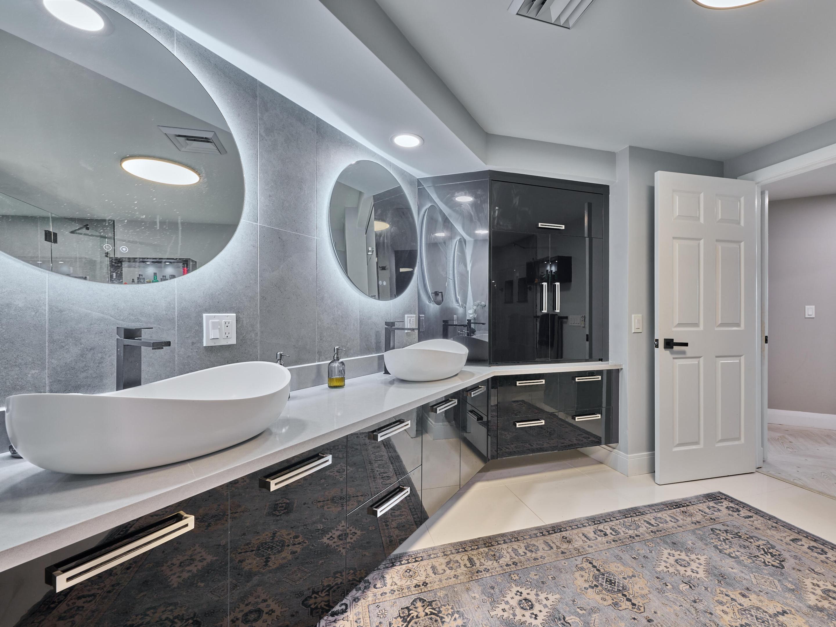 OLD PORT COVE HARBOR VILLAGE CONDO - Residential