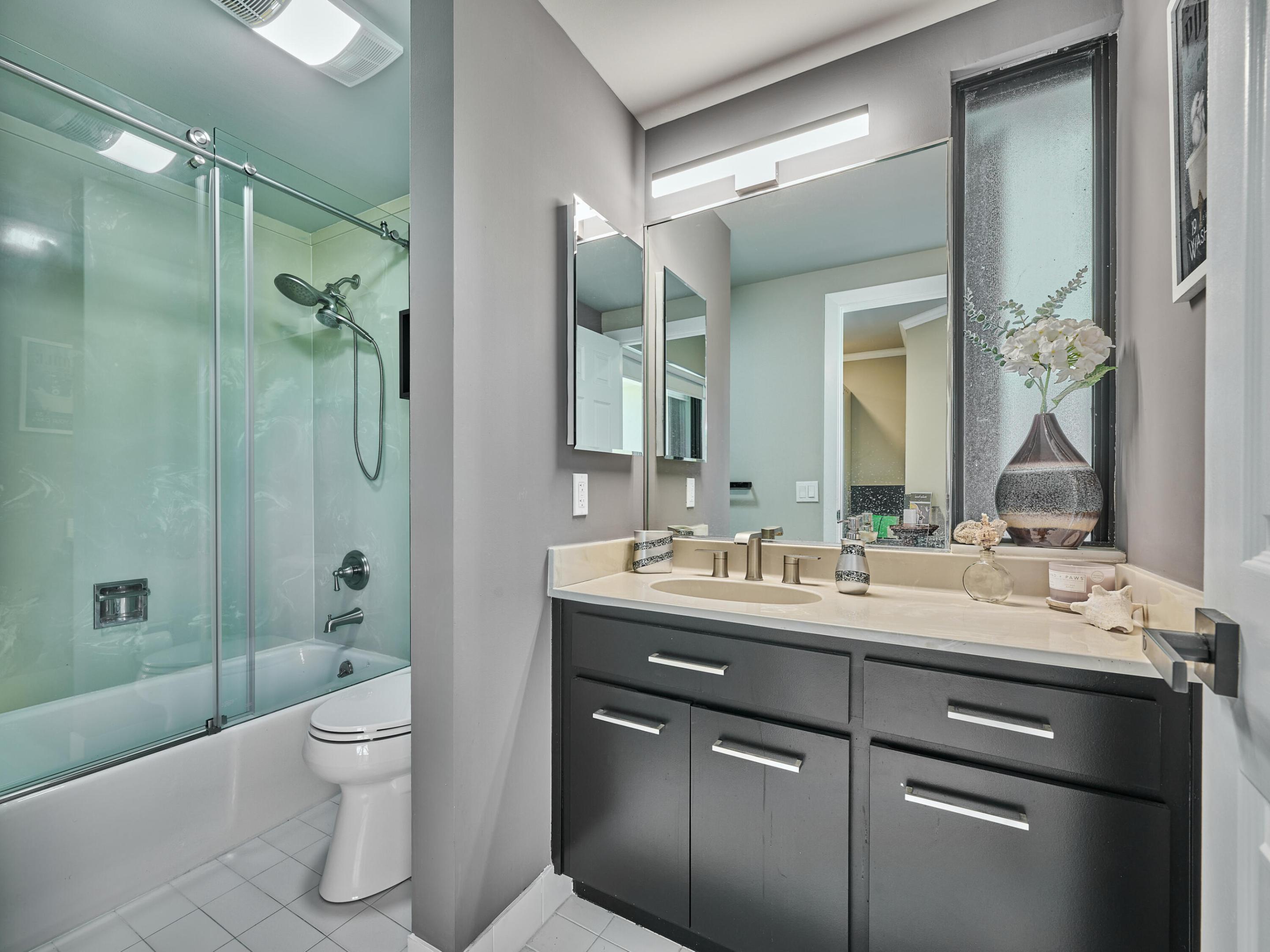 OLD PORT COVE HARBOR VILLAGE CONDO - Residential