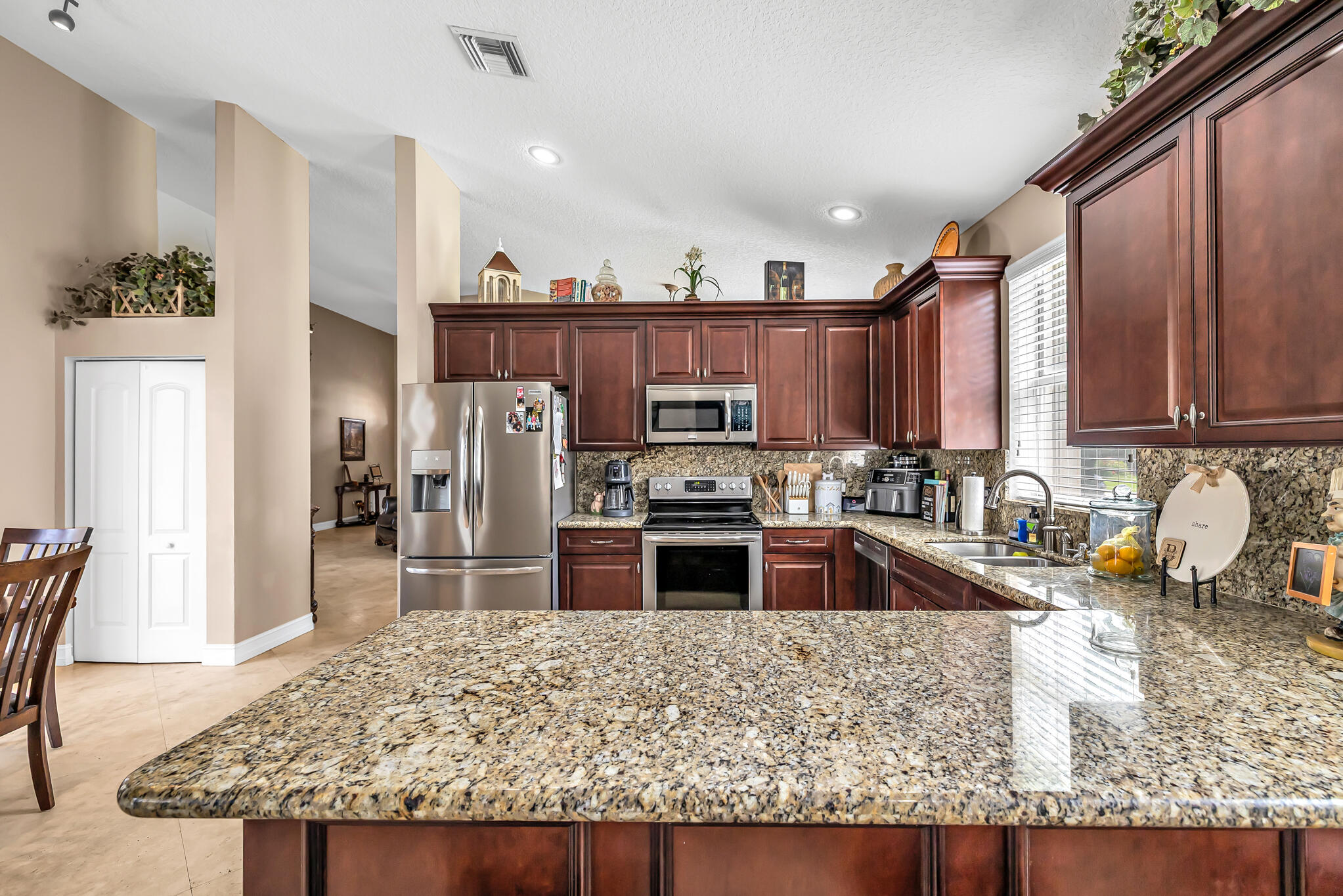 PARKWOOD IX - Residential