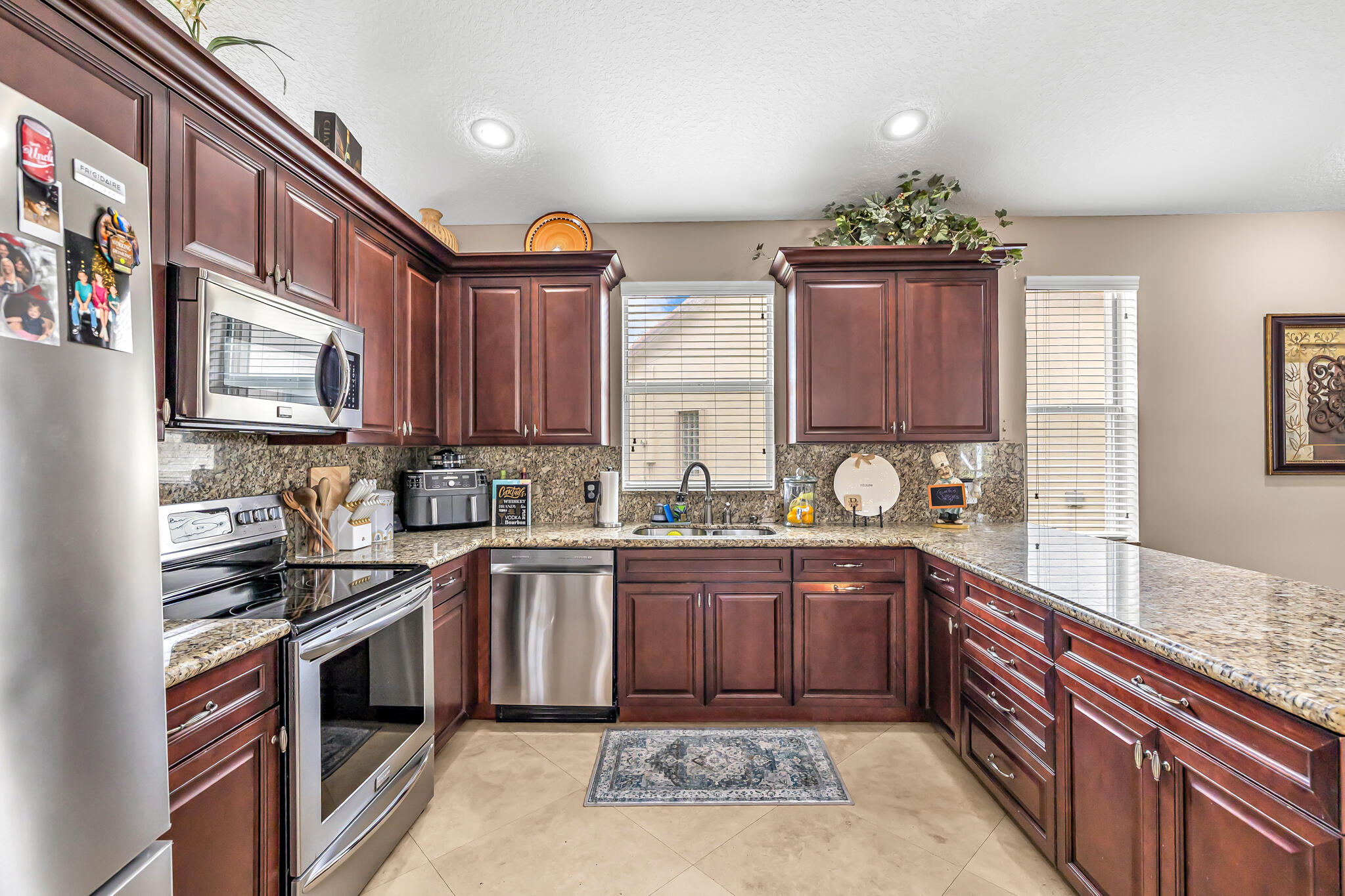 PARKWOOD IX - Residential