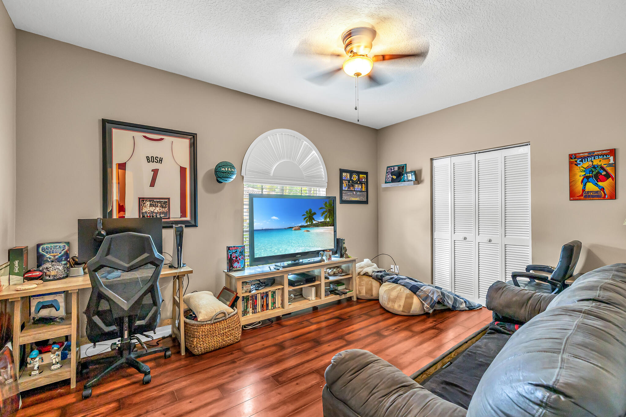 PARKWOOD IX - Residential