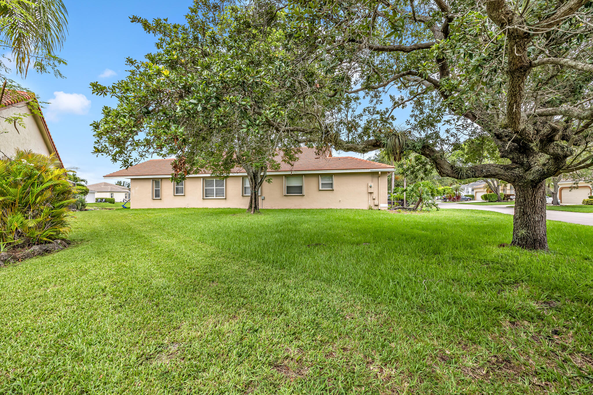 PARKWOOD IX - Residential