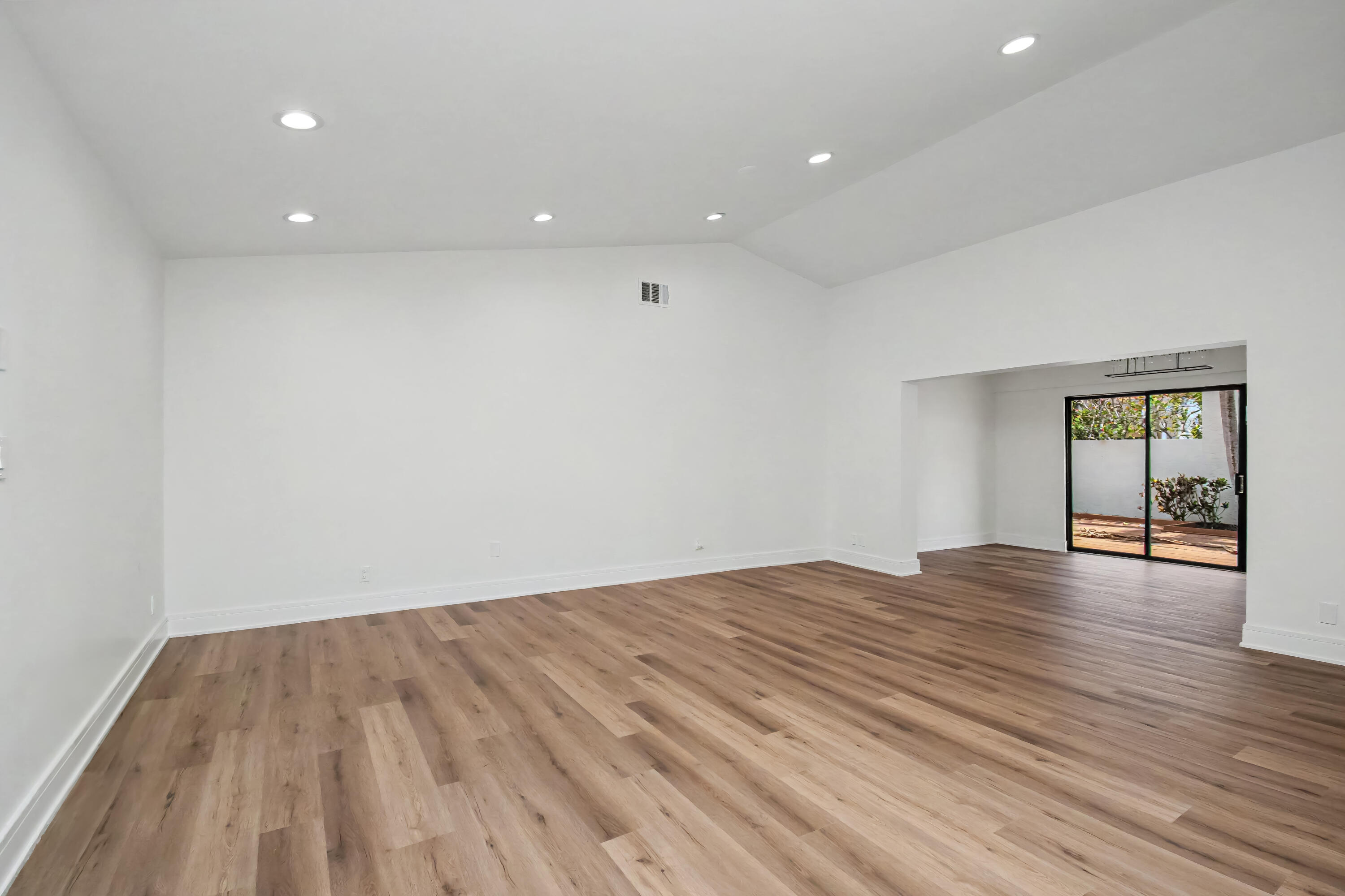 PRADERA OF VIA VERDE PH 1 REPLAT - Residential