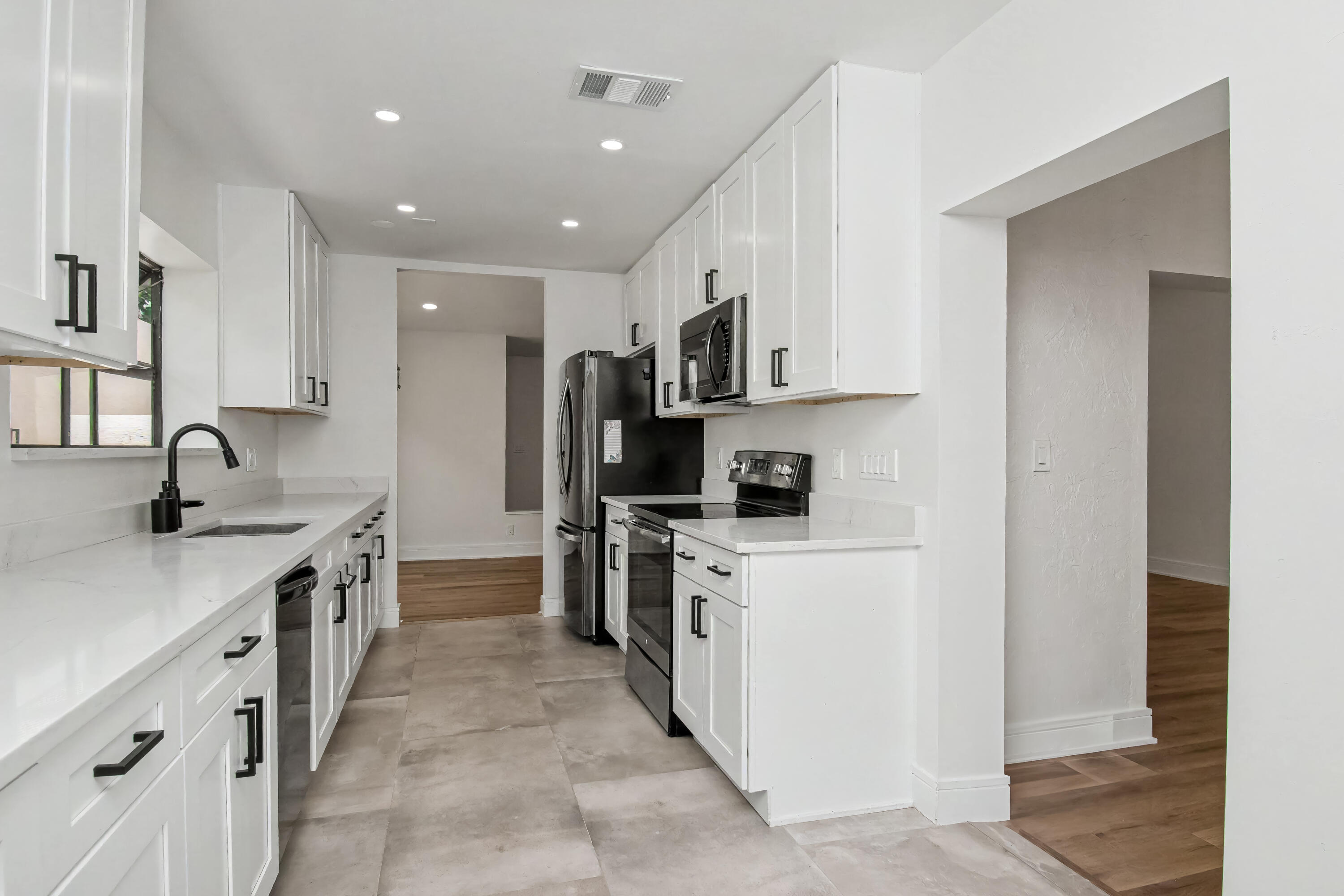 PRADERA OF VIA VERDE PH 1 REPLAT - Residential