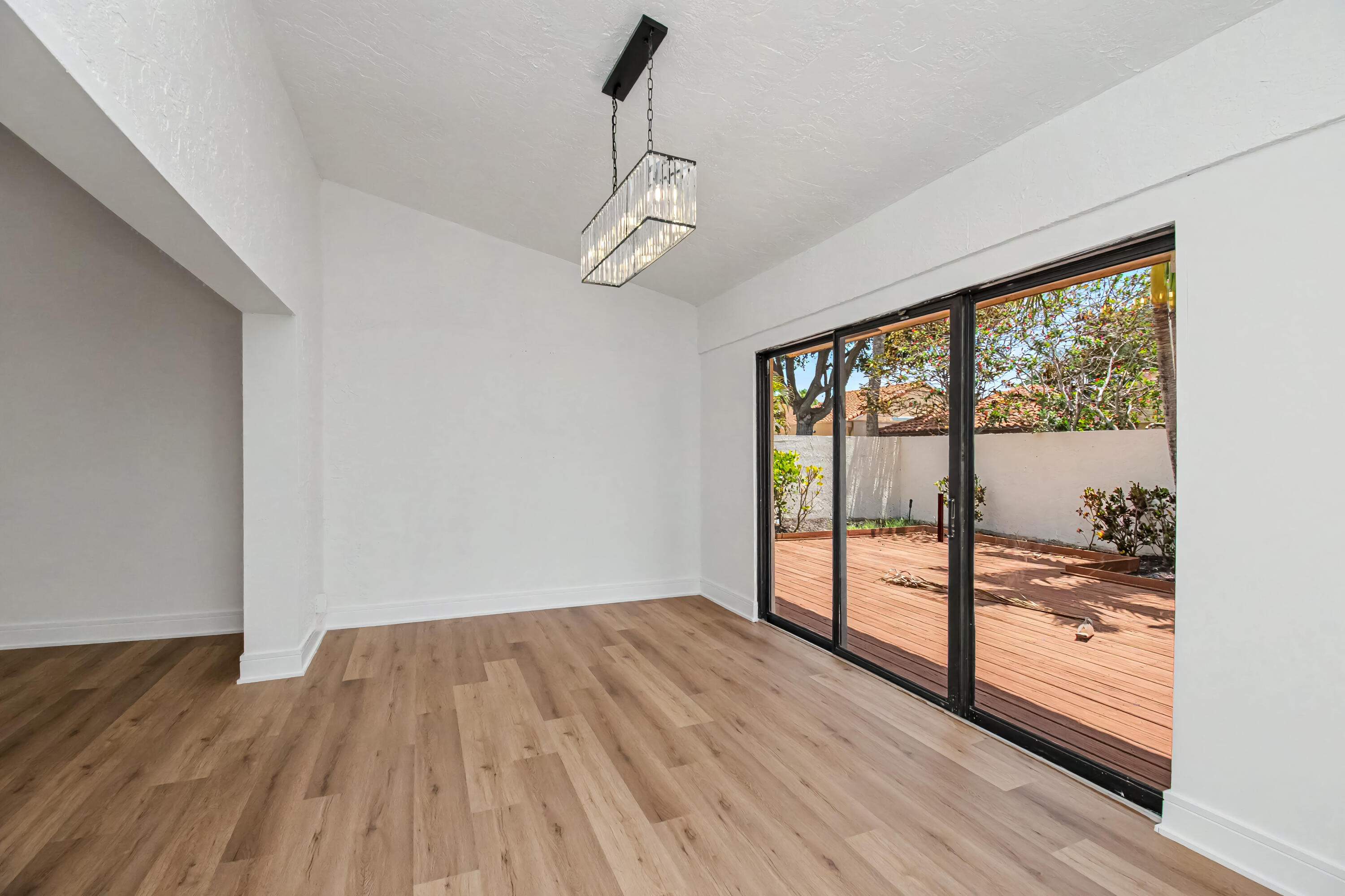 PRADERA OF VIA VERDE PH 1 REPLAT - Residential