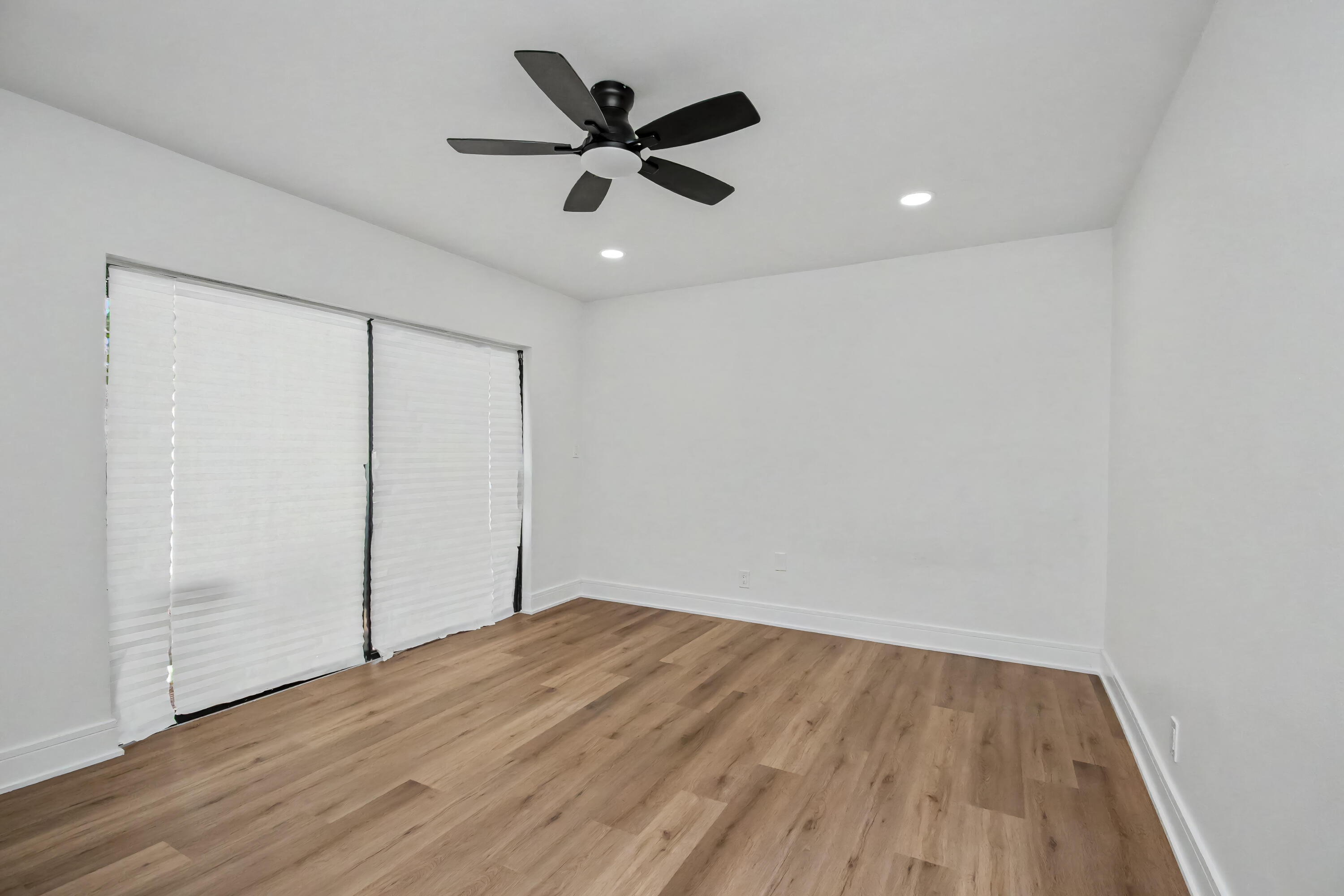 PRADERA OF VIA VERDE PH 1 REPLAT - Residential