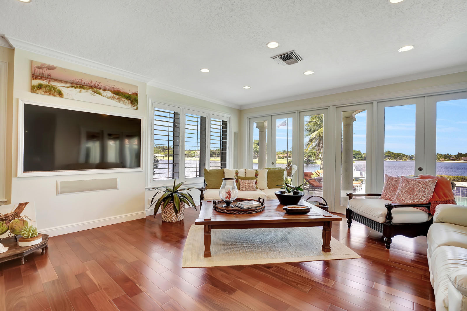 LAKE EDEN - Residential