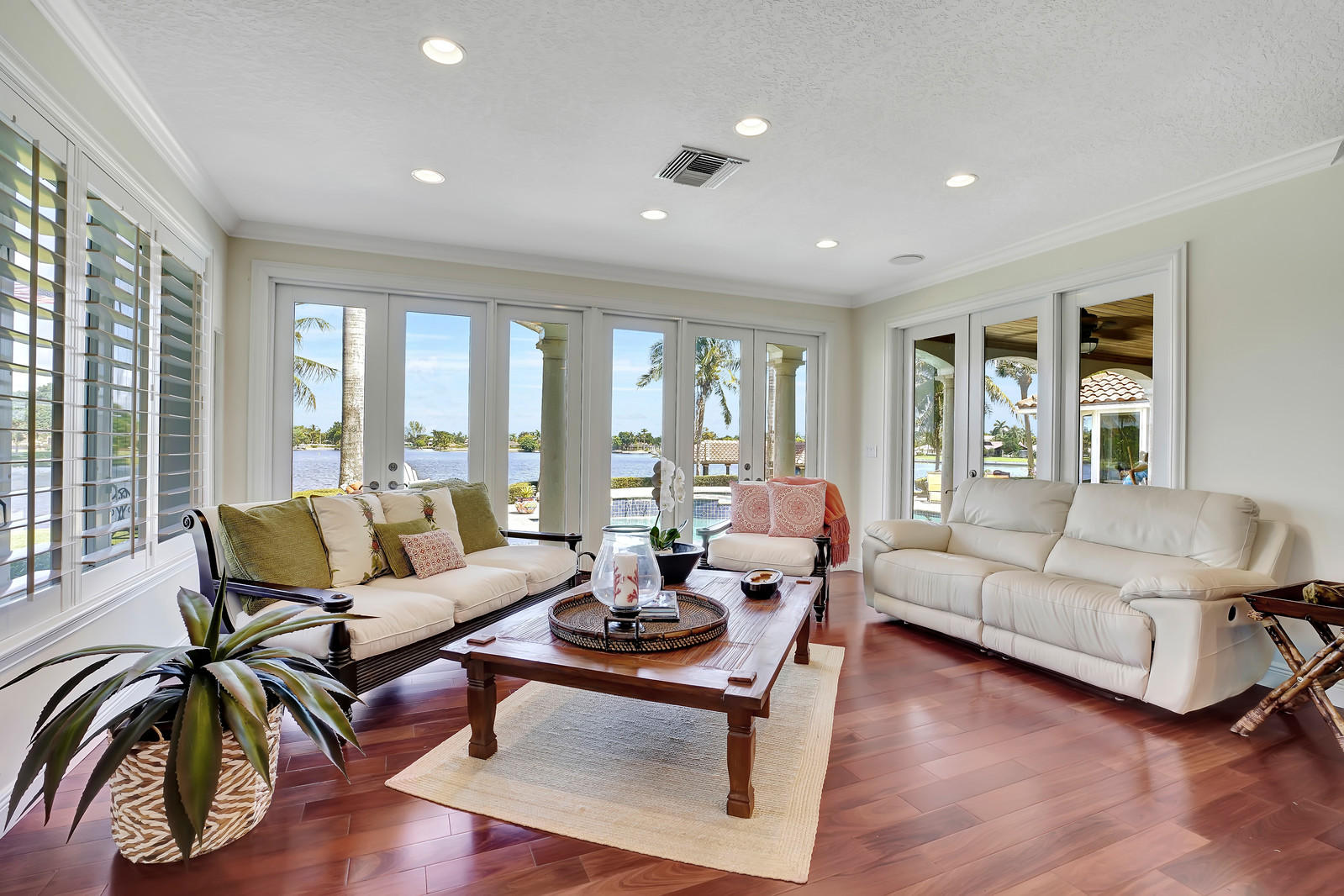 LAKE EDEN - Residential