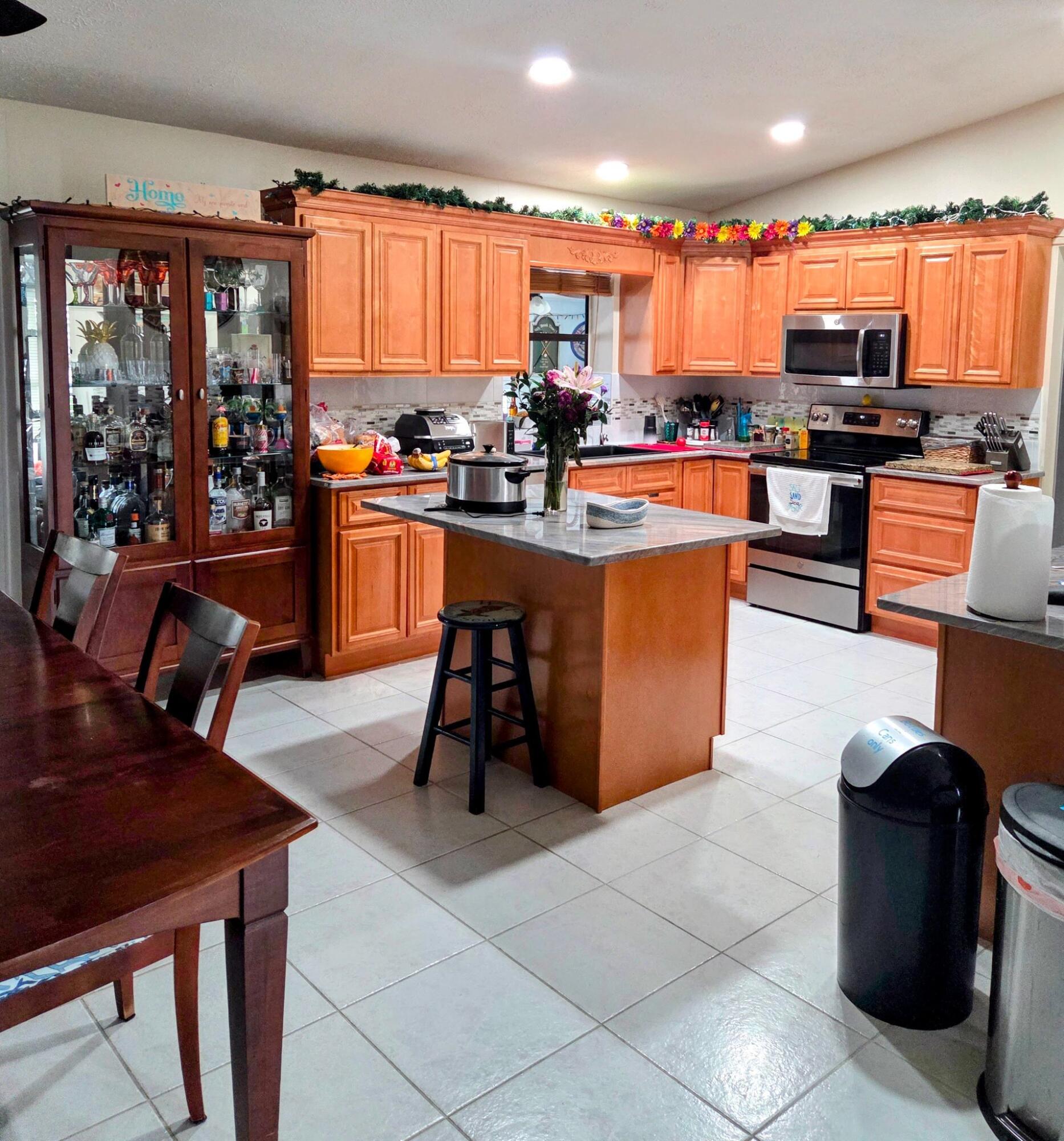 SOUTH PORT ST LUCIE UNIT 4 - Residential