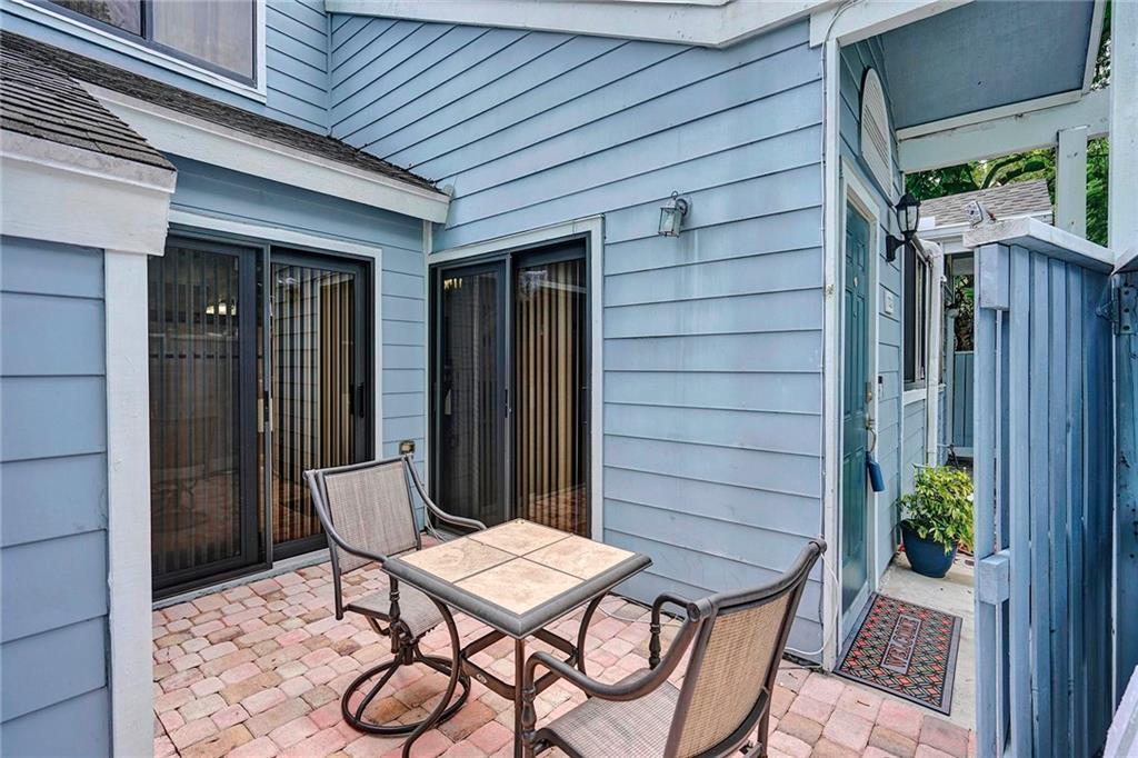 Players Place Townhomes - Residential