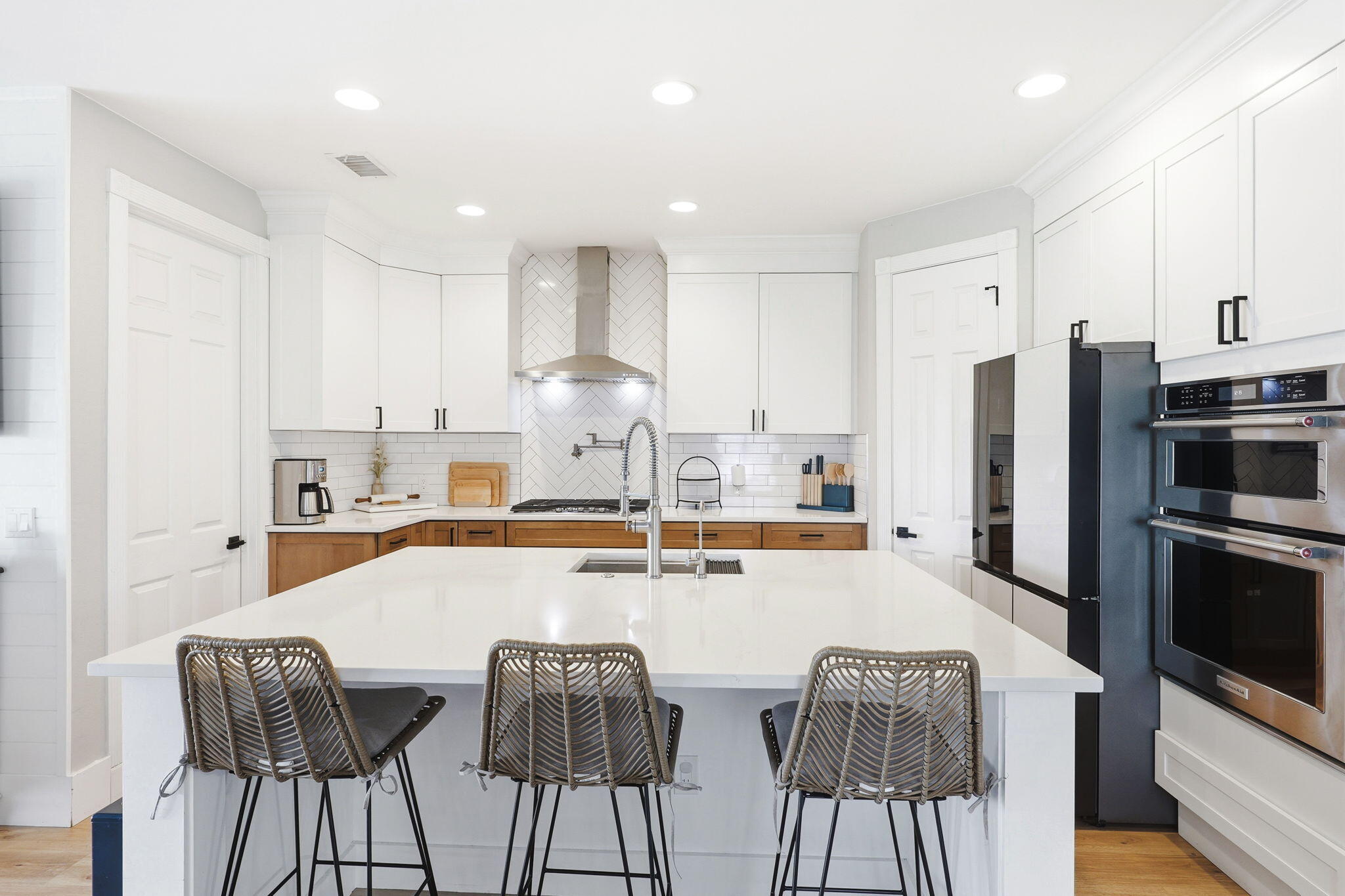 POINTE WEST CENTRAL VILLAGE PHASE I PD - Residential