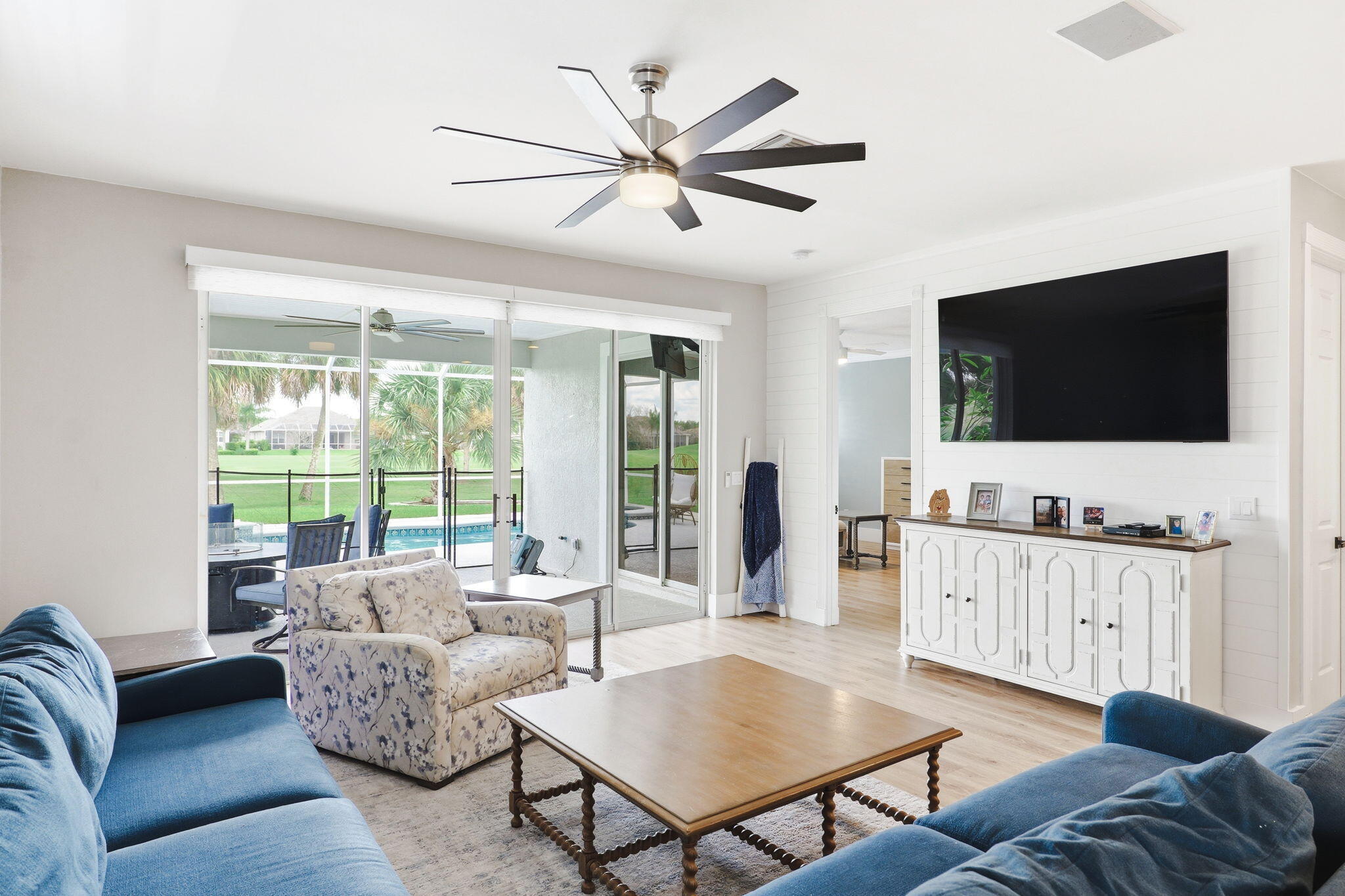 POINTE WEST CENTRAL VILLAGE PHASE I PD - Residential