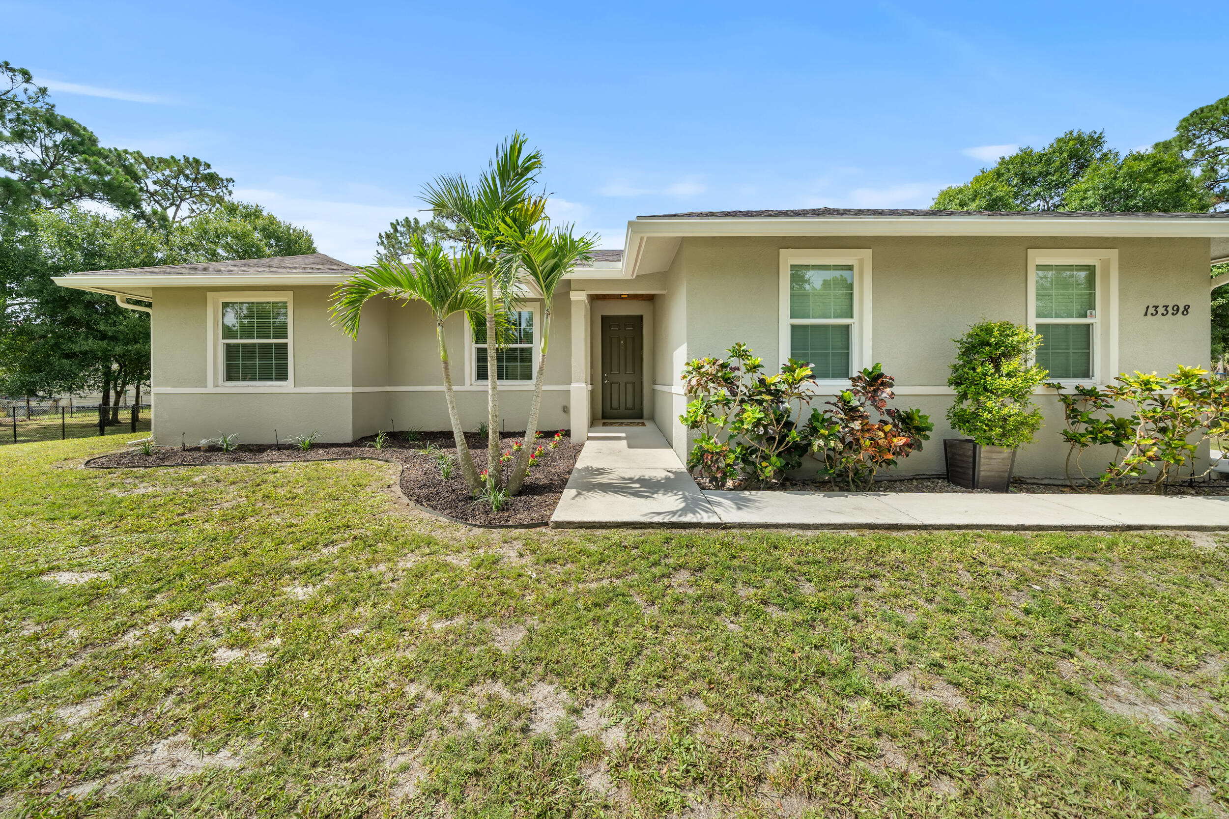 The Acreage - Residential