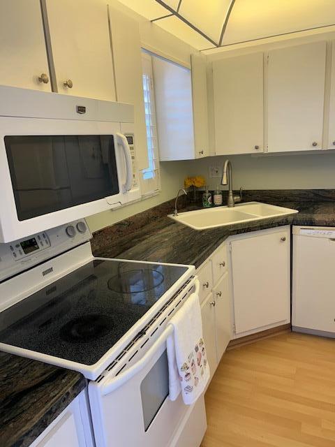 KING MOUNTAIN CONDO (AKA MONTEREY YACHT & COUNTRY - Residential