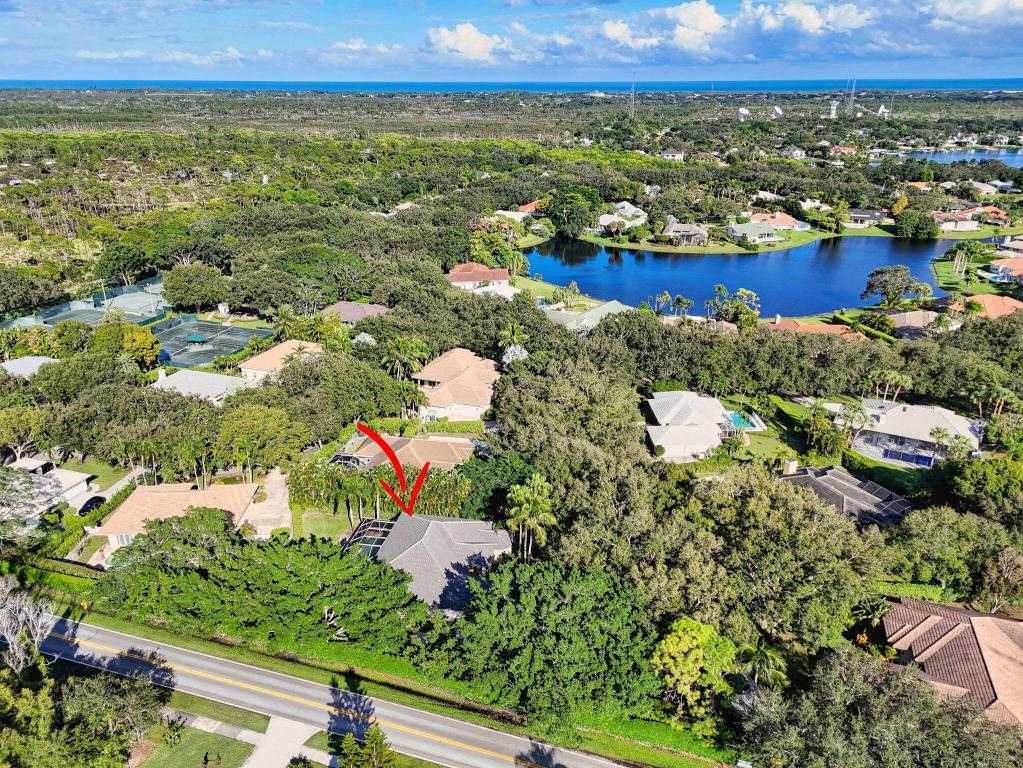HERITAGE OAKS - Residential