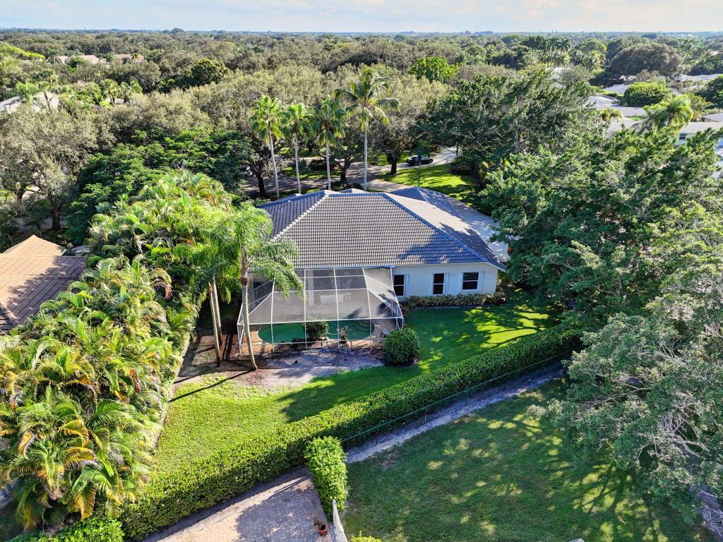 HERITAGE OAKS - Residential