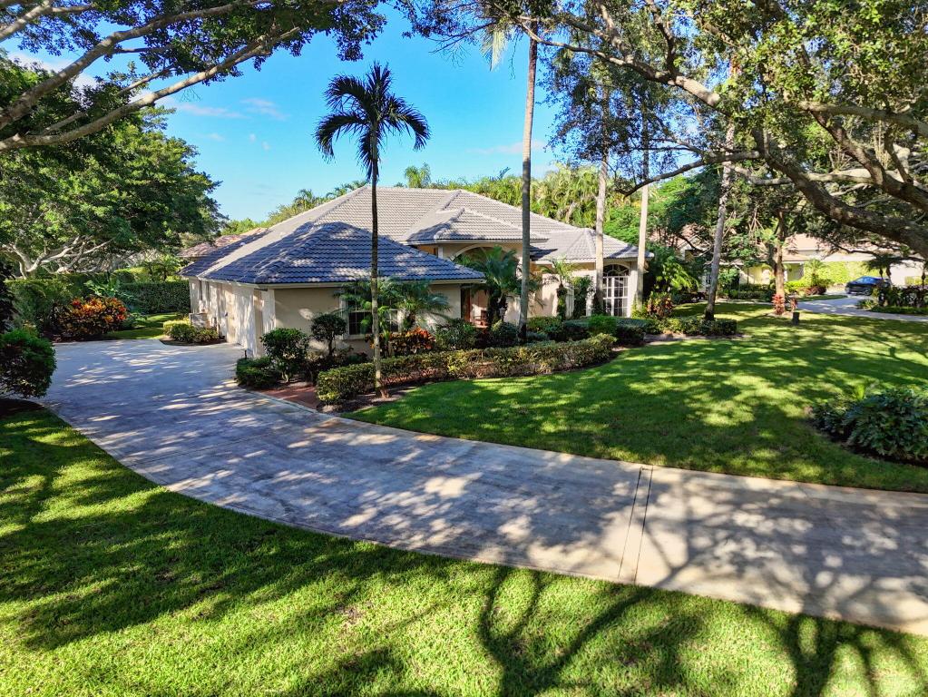 HERITAGE OAKS - Residential