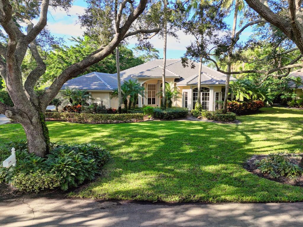 HERITAGE OAKS - Residential