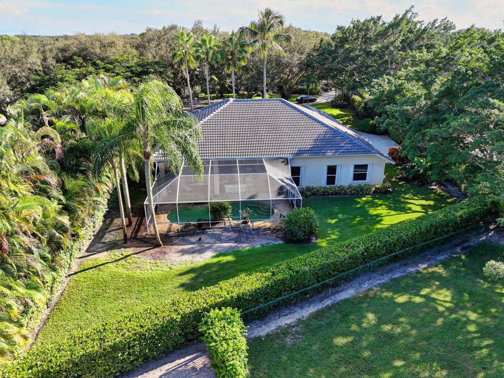 HERITAGE OAKS - Residential