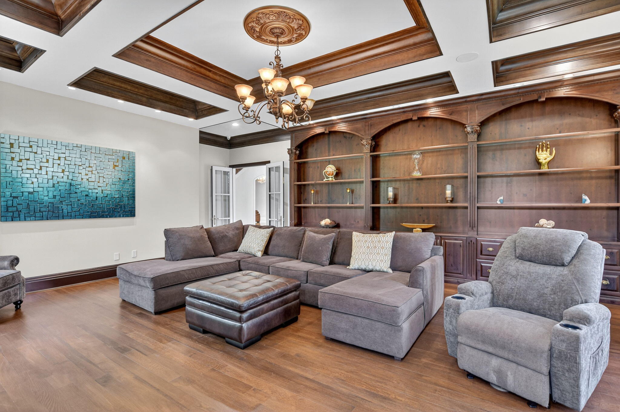 ROYAL PALM YACHT & COUNTRY CLUB - Residential Lease