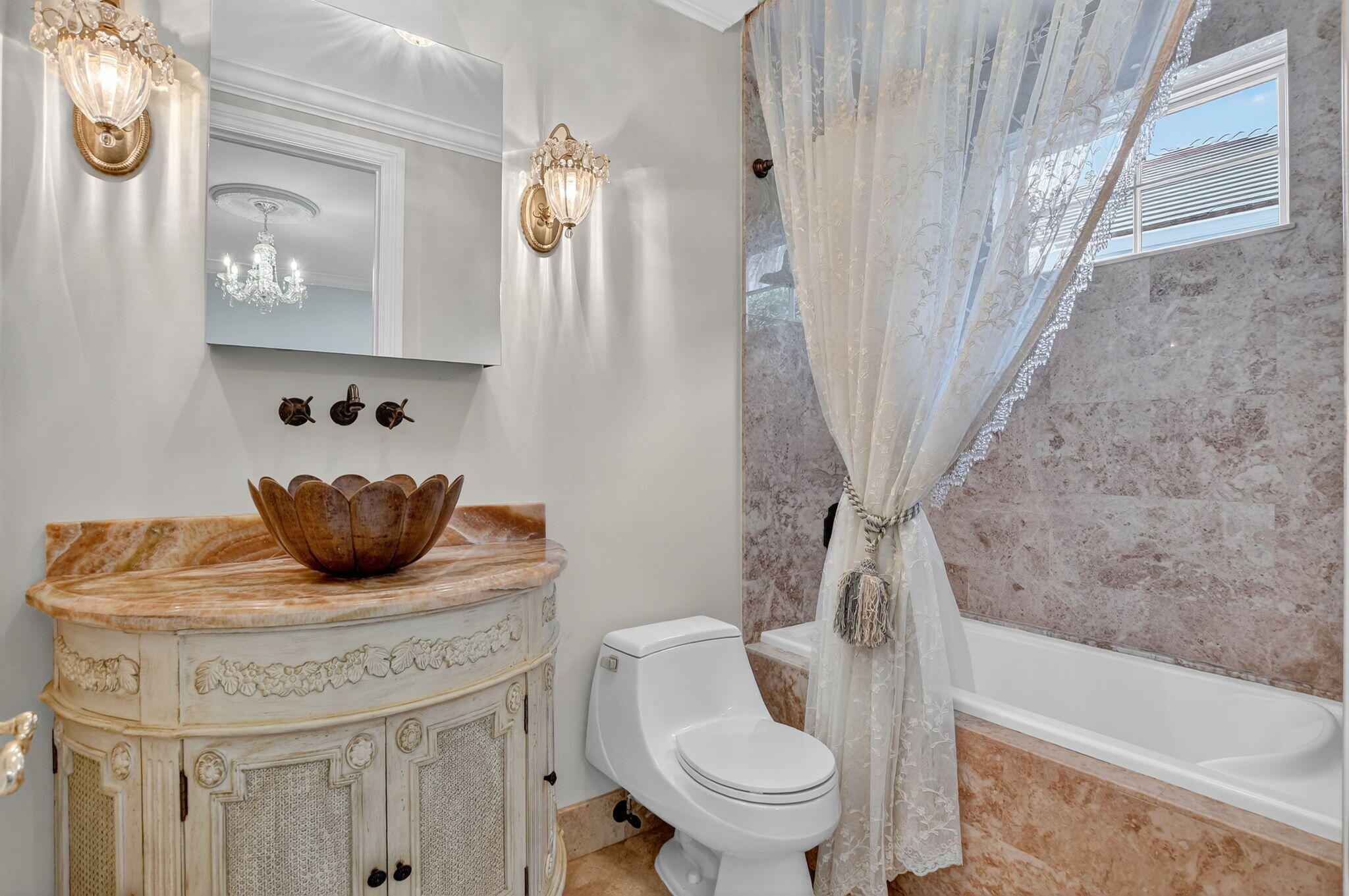 ROYAL PALM YACHT & COUNTRY CLUB - Residential Lease