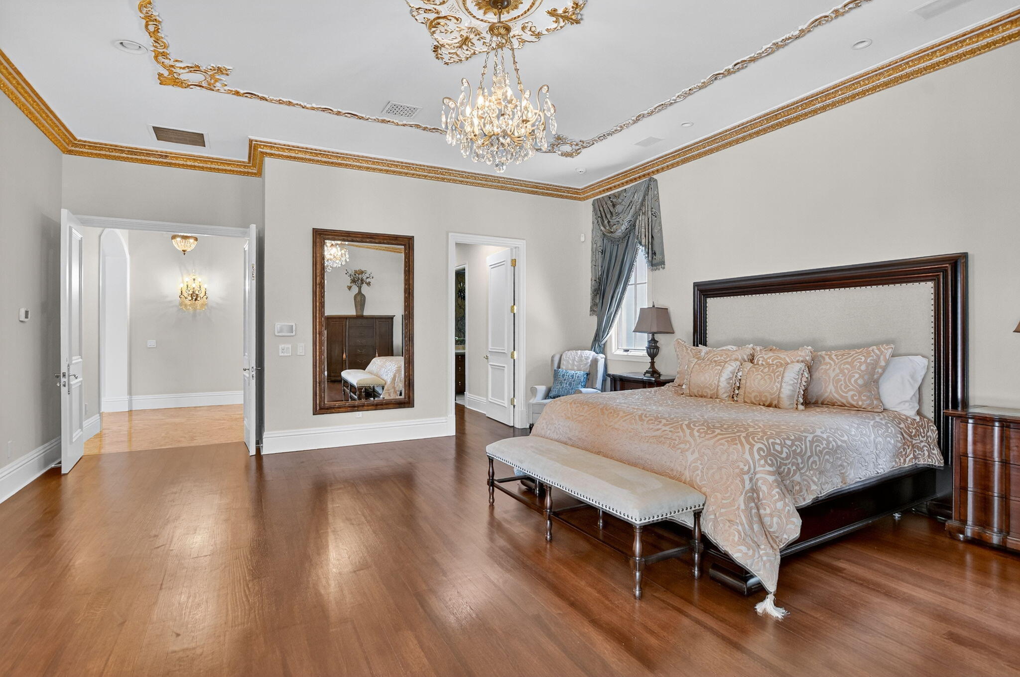 ROYAL PALM YACHT & COUNTRY CLUB - Residential Lease
