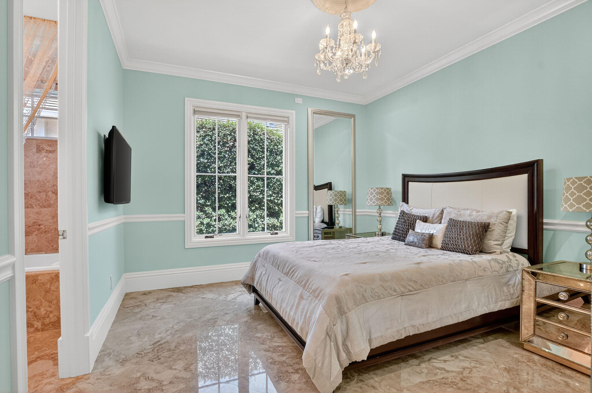 ROYAL PALM YACHT & COUNTRY CLUB - Residential Lease